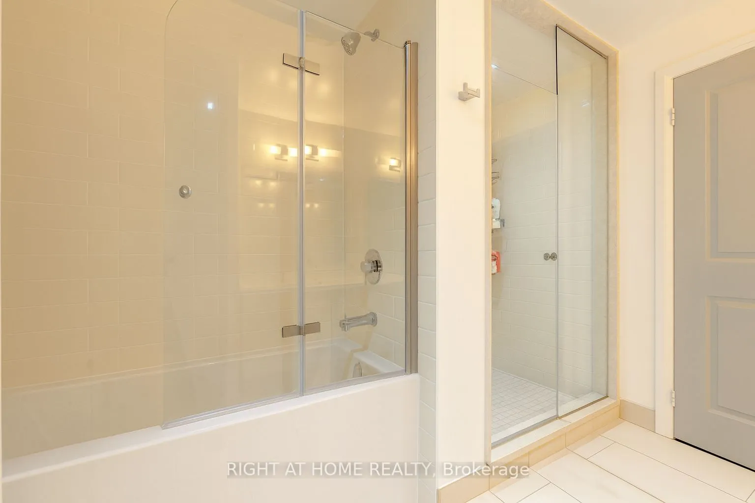 55 Speers Road, #1603