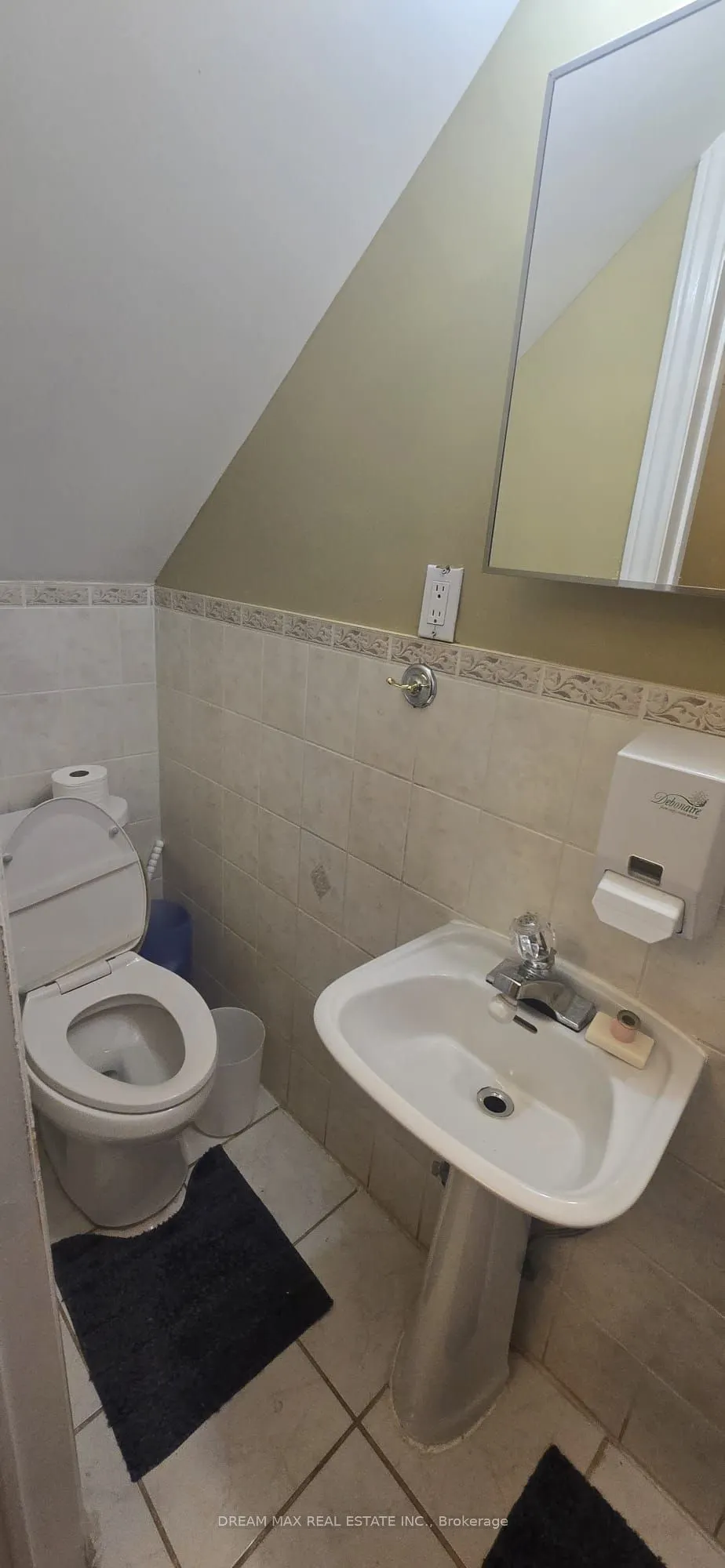 46 Bristol Avenue, #Basement