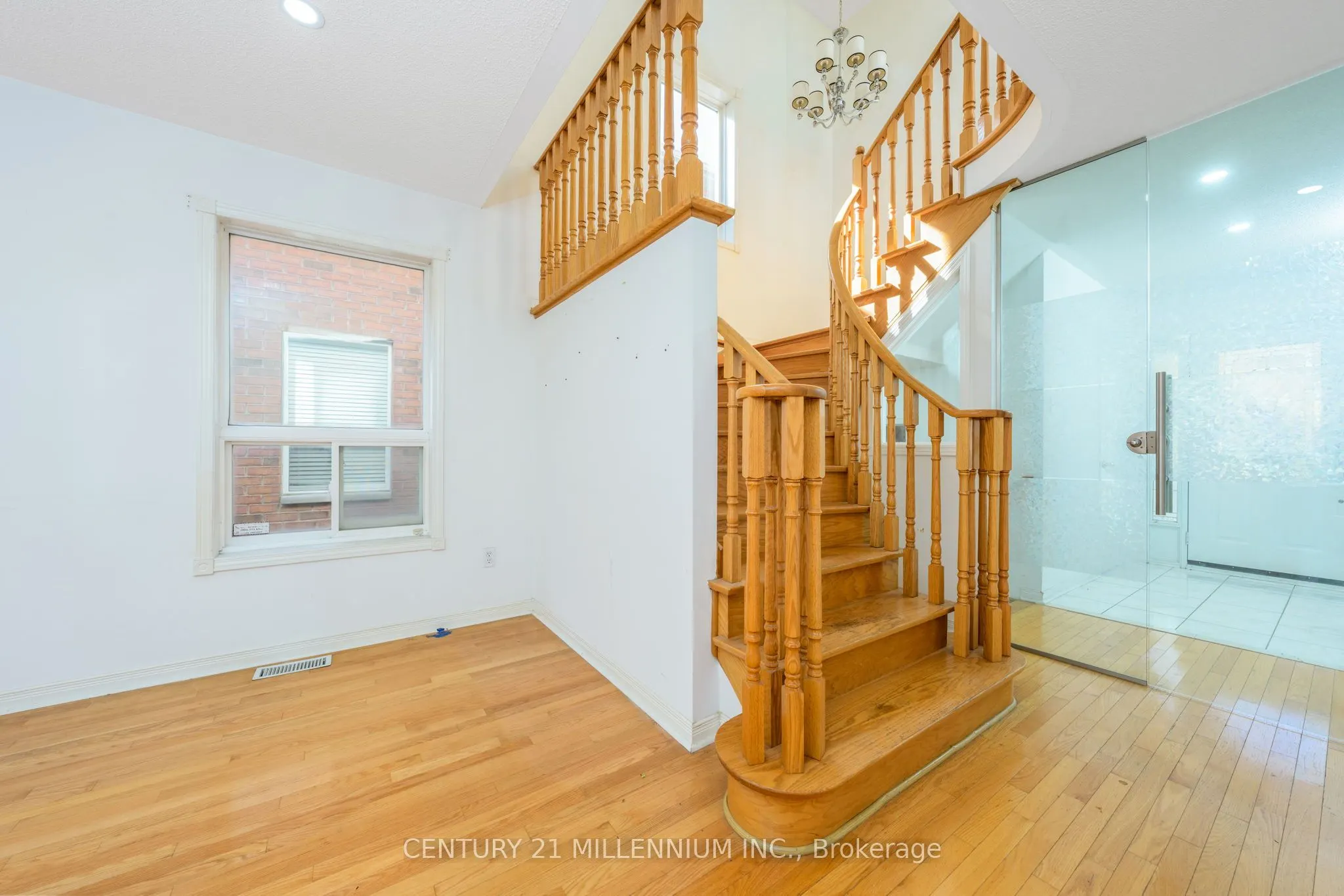 87 Heartleaf Crescent