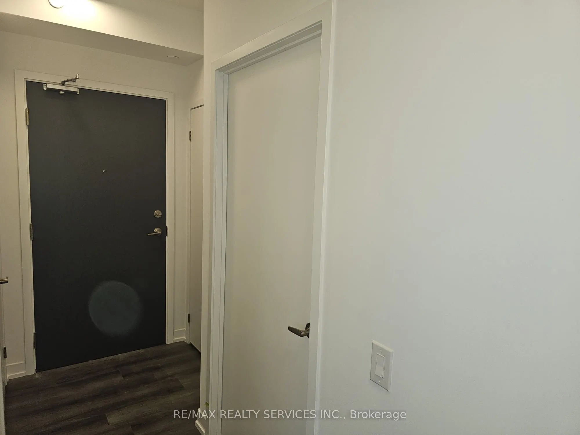 2485 Eglinton Avenue W, #1305