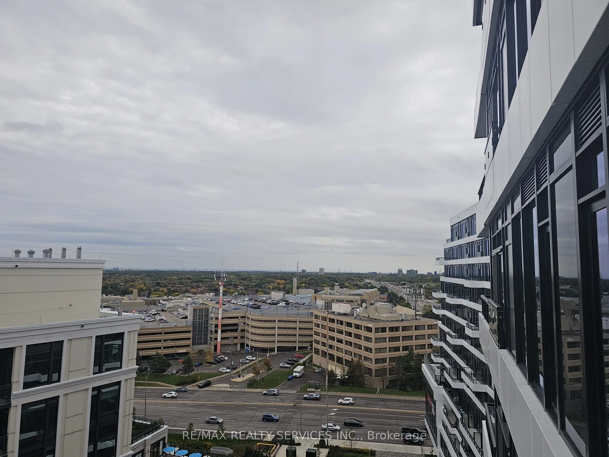 2485 Eglinton Avenue W, #1305