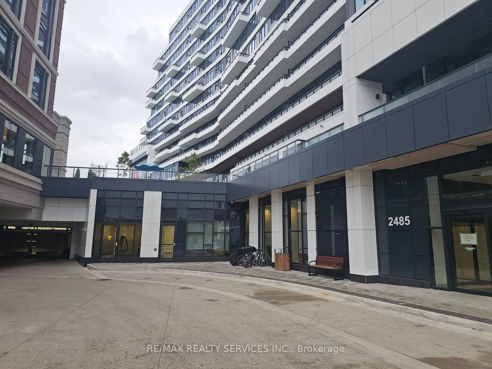 2485 Eglinton Avenue W, #1305