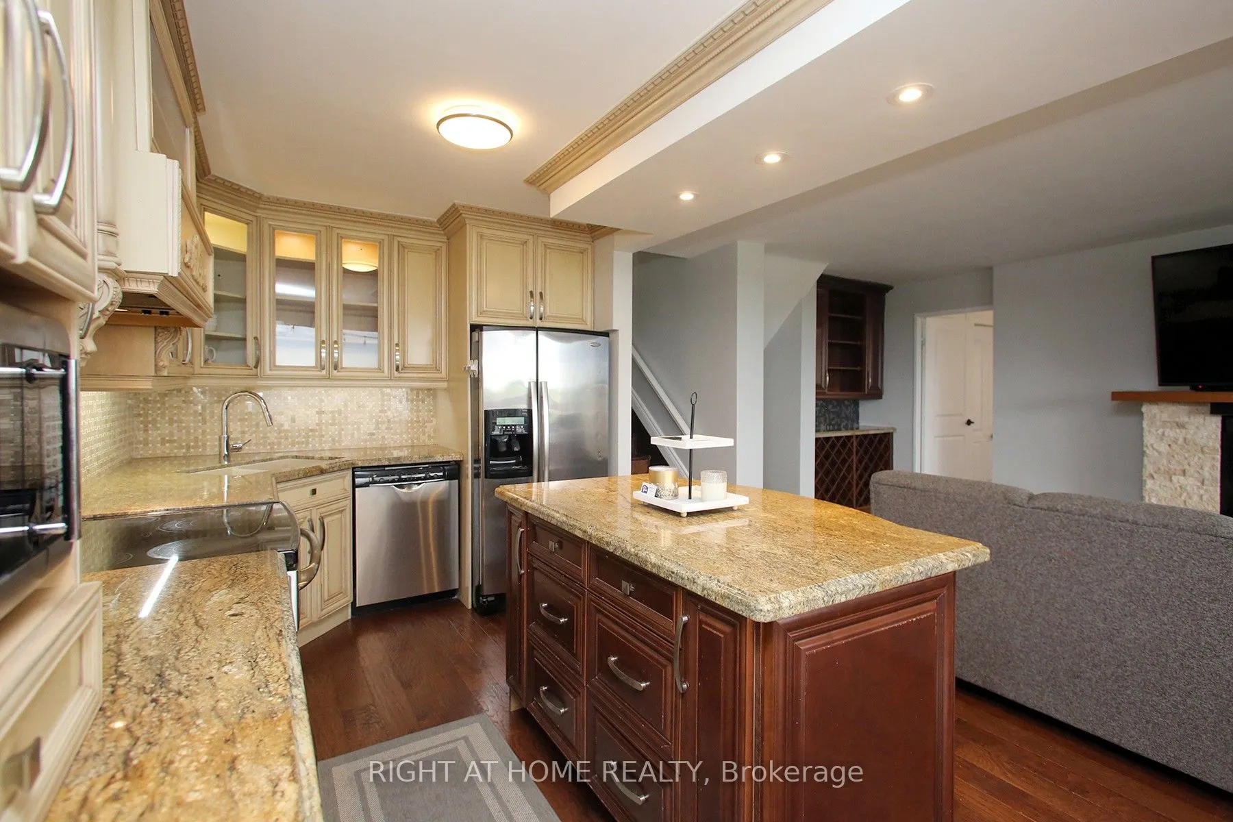 11 Wincott Drive, #1508