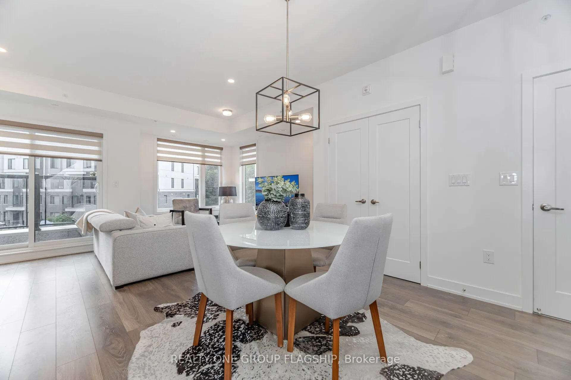 3476 Widdicombe Way W, #27