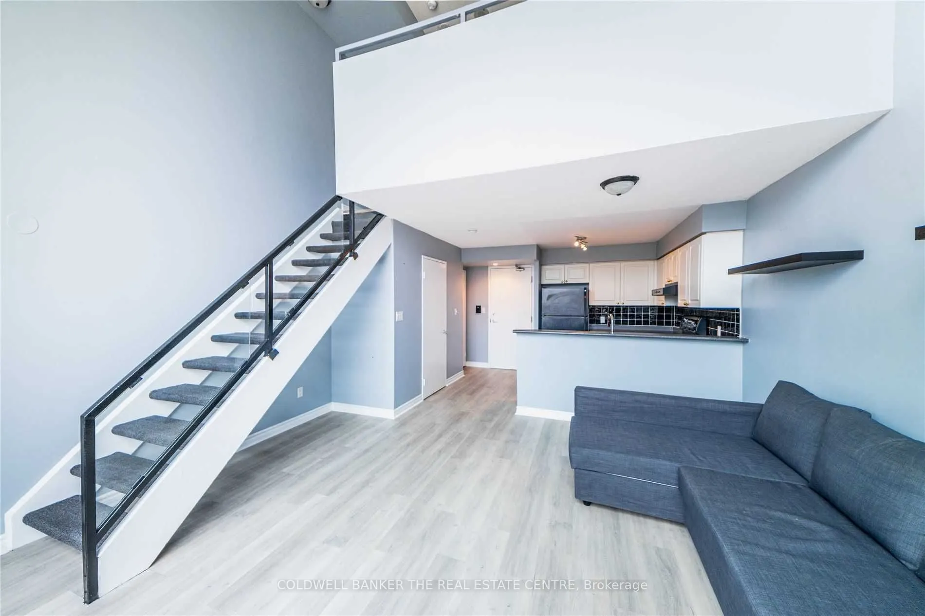 200 Manitoba Street, #224