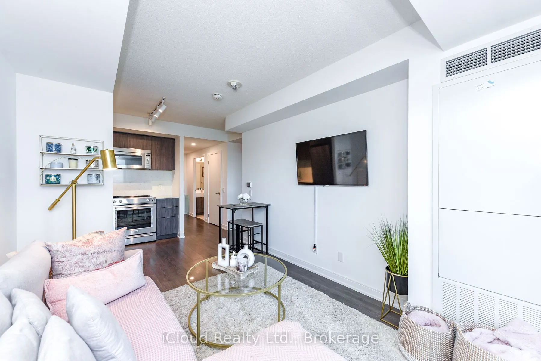 30 Samuel Wood Way, #1201