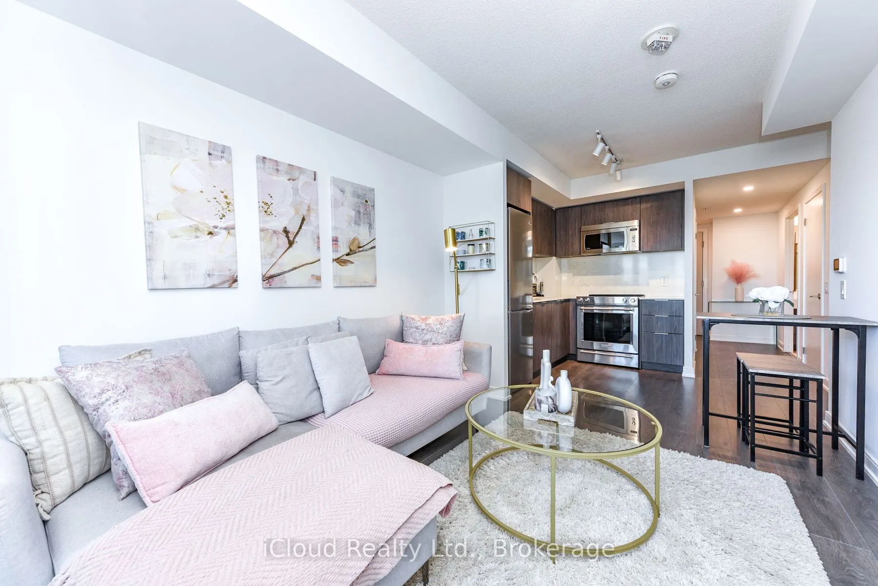 30 Samuel Wood Way, #1201