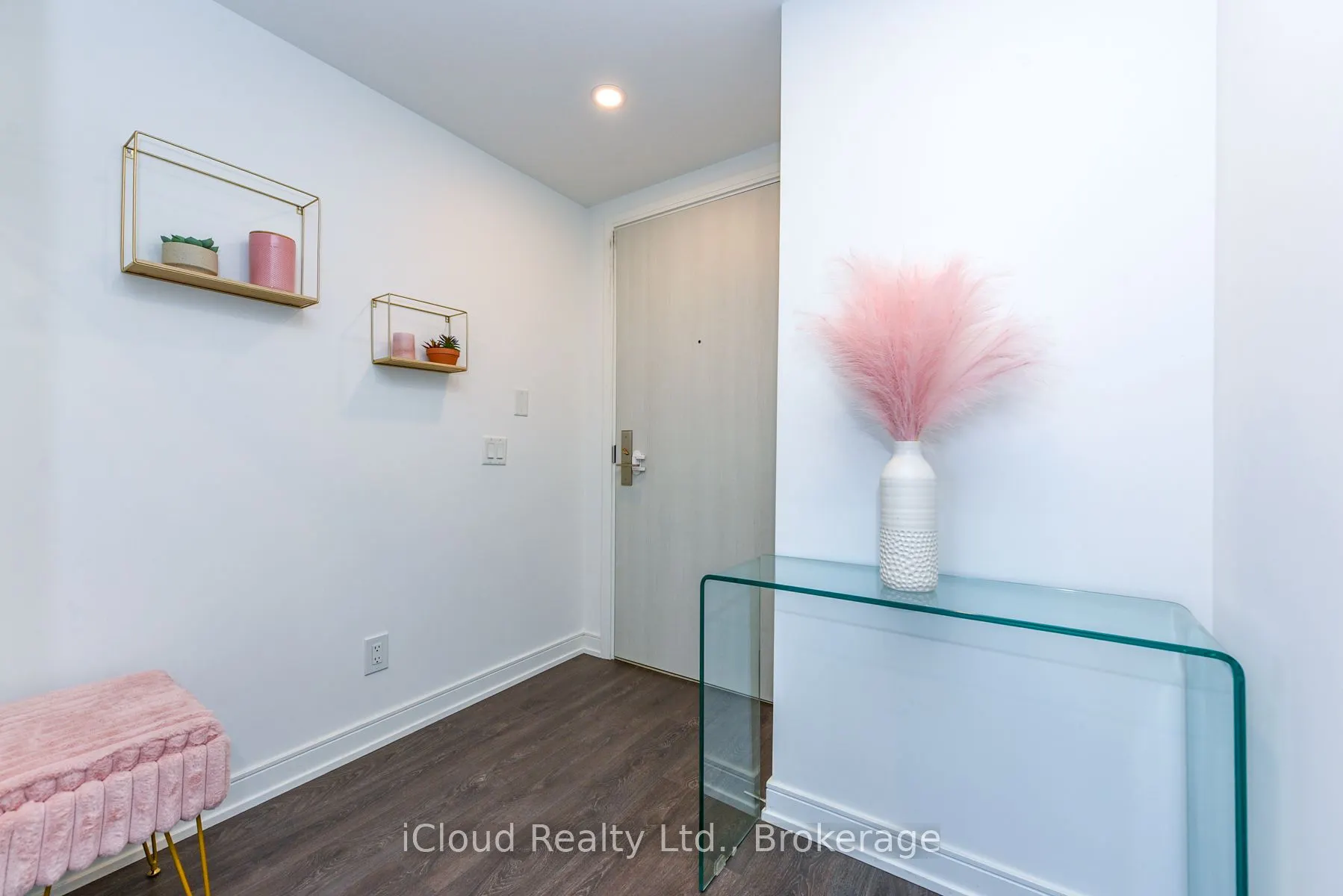 30 Samuel Wood Way, #1201