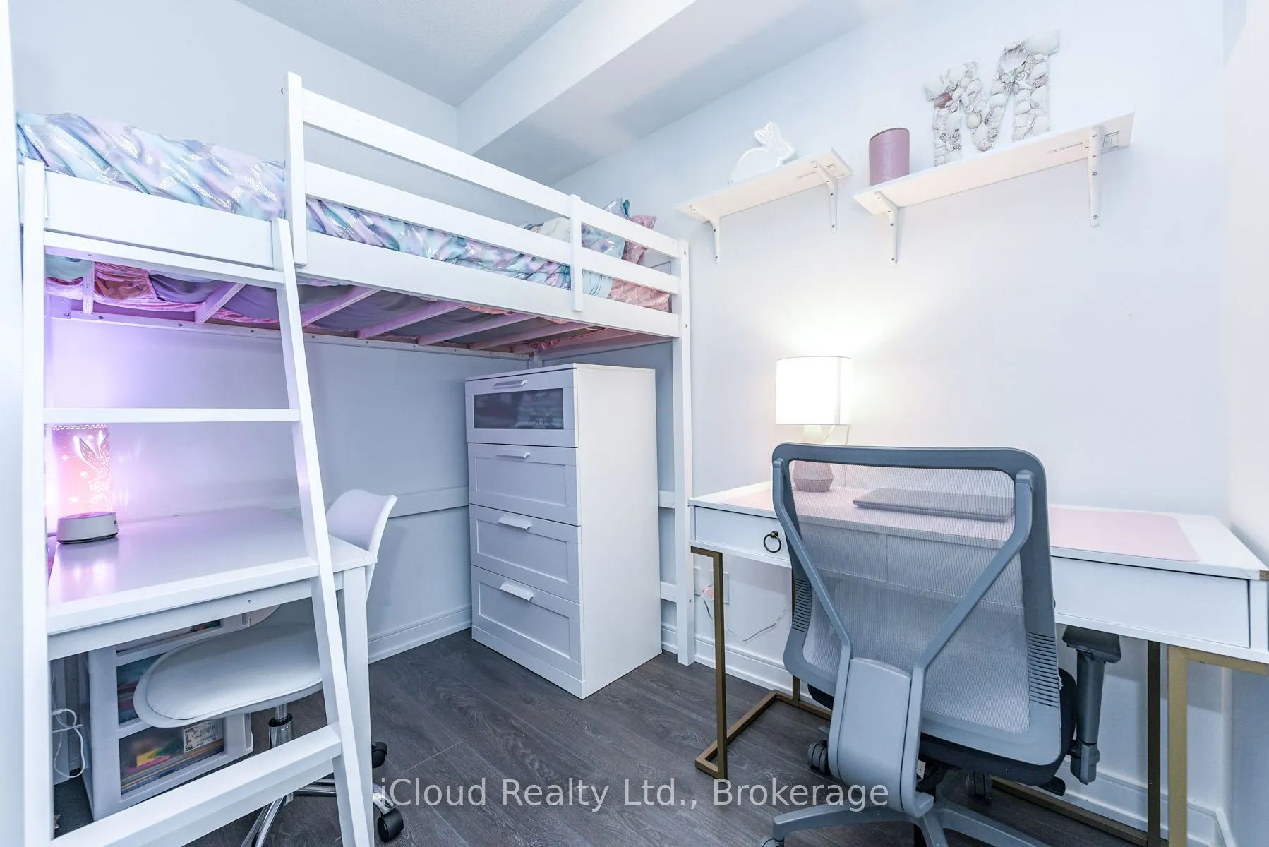 30 Samuel Wood Way, #1201