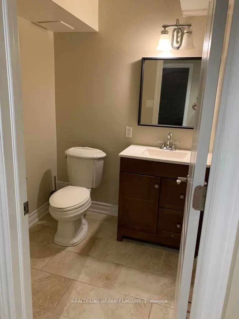 2256 Manor Hill Lower Drive, #Lower