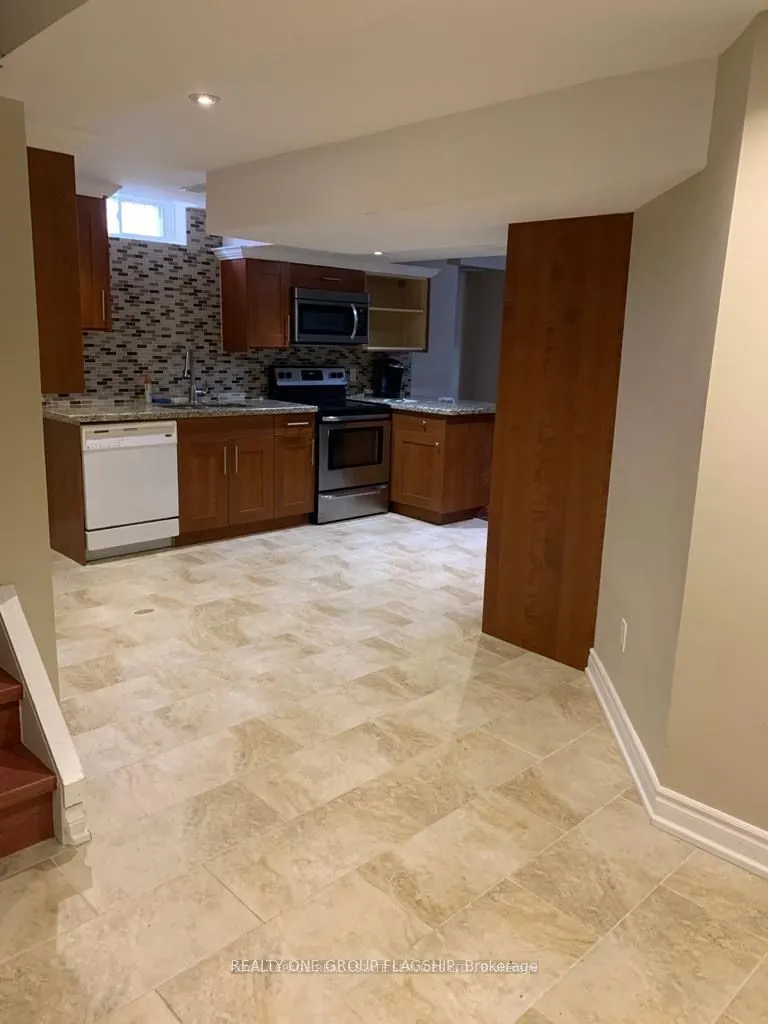 2256 Manor Hill Lower Drive, #Lower