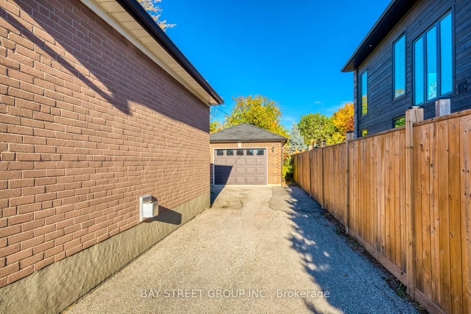 1479 Bridge Road