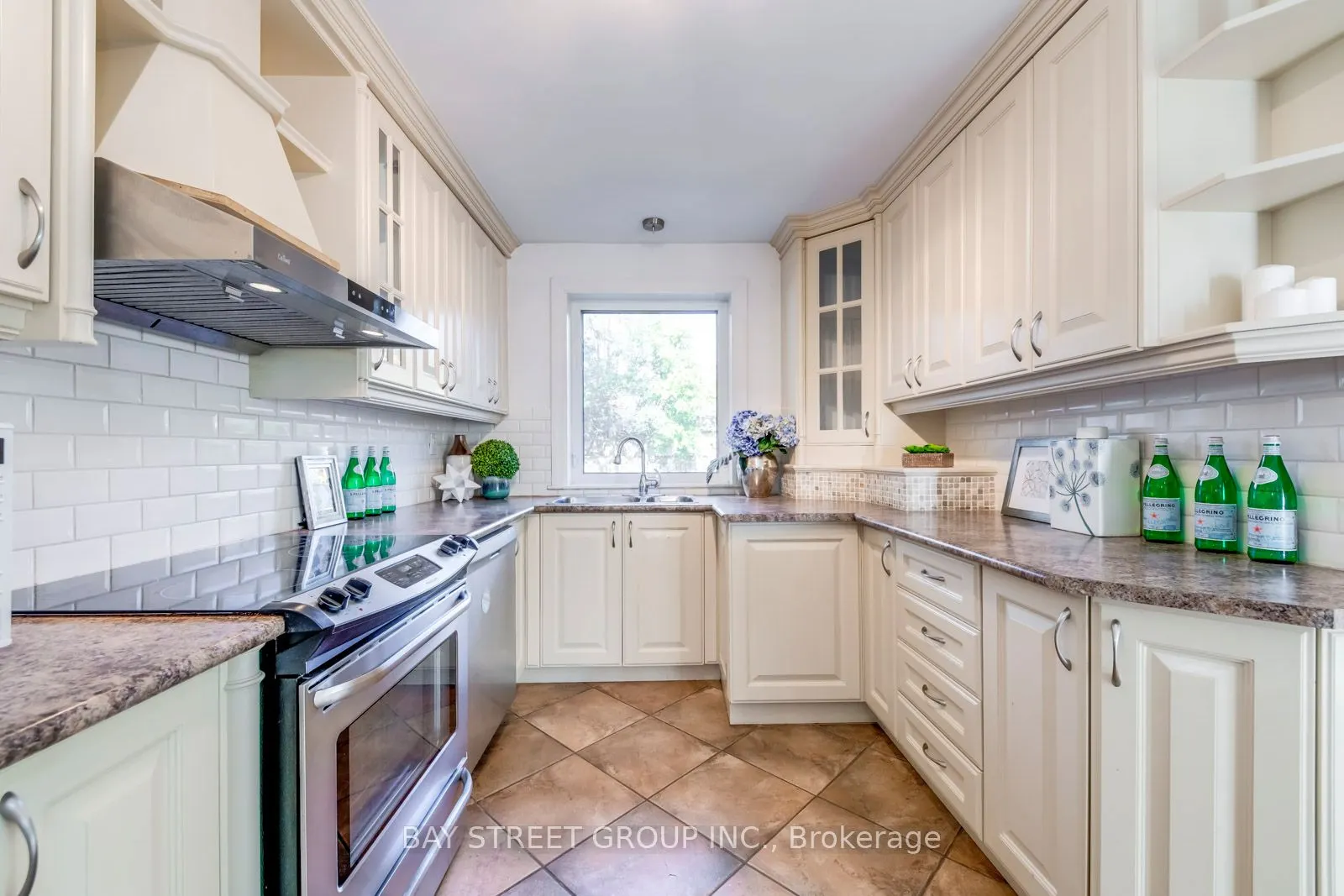 1479 Bridge Road