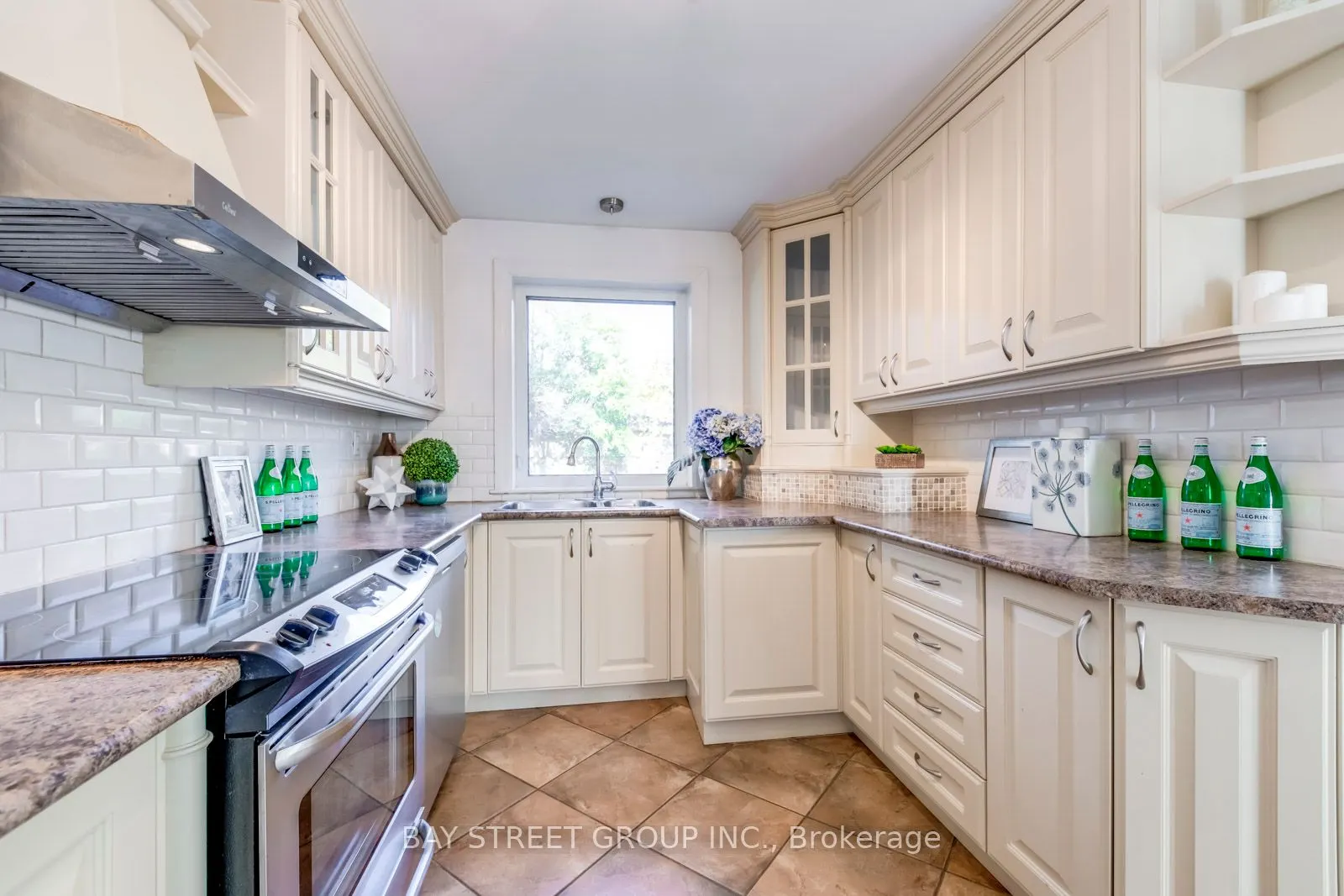 1479 Bridge Road
