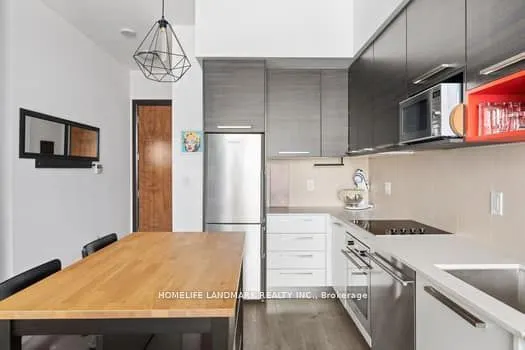 36 park Lawn Road, #4207