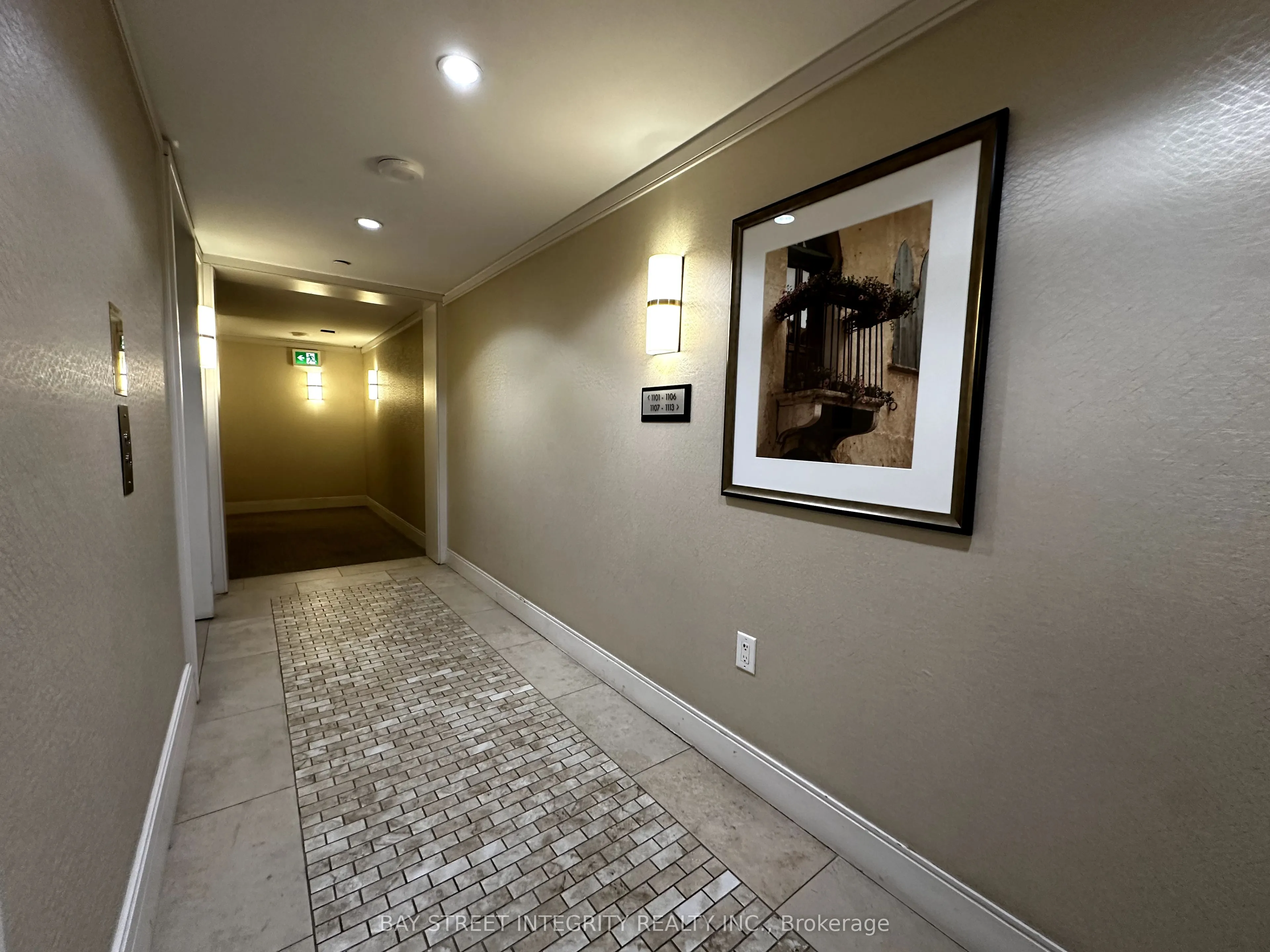 3091 Dufferin Street, #1102