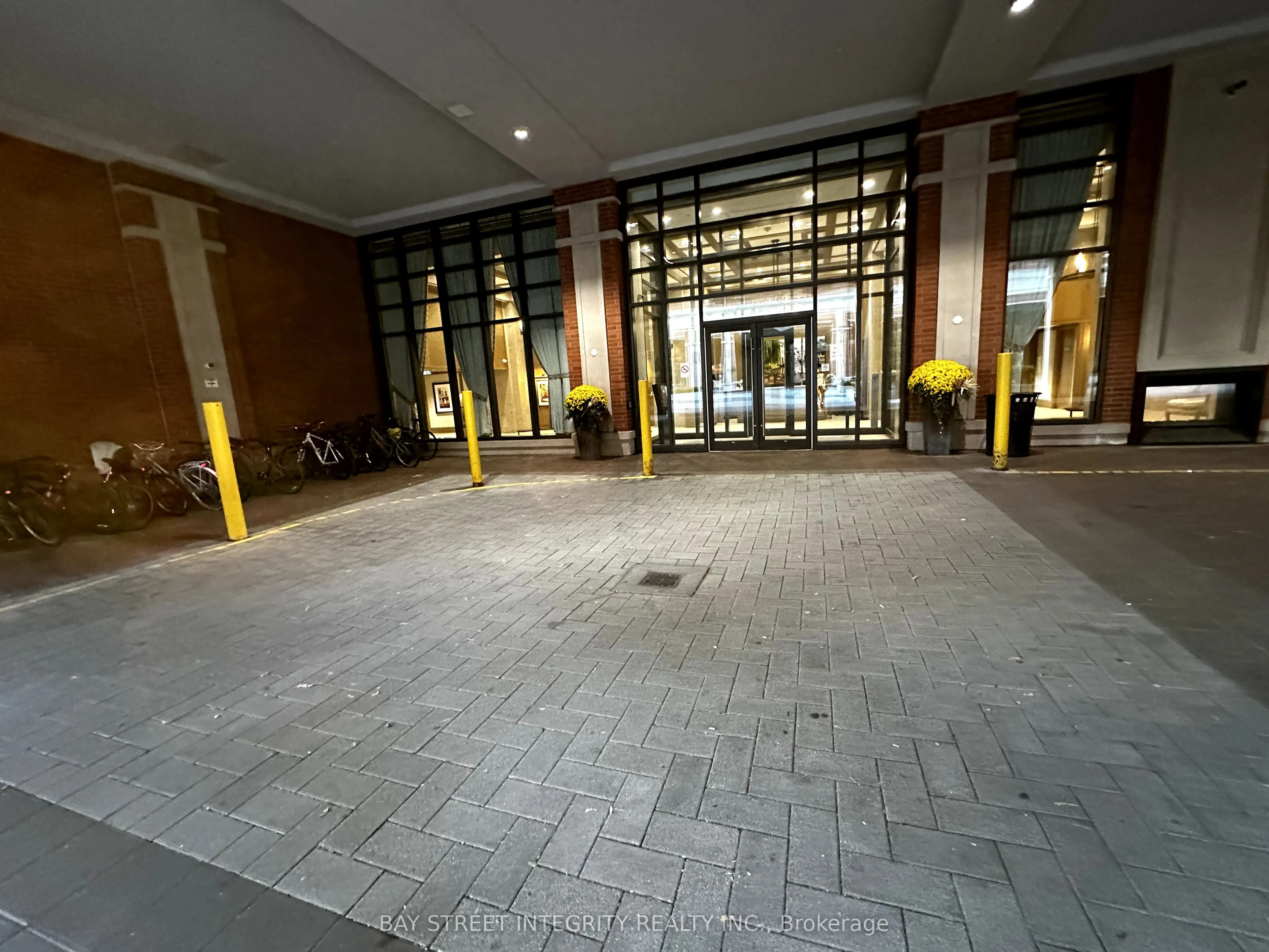 3091 Dufferin Street, #1102