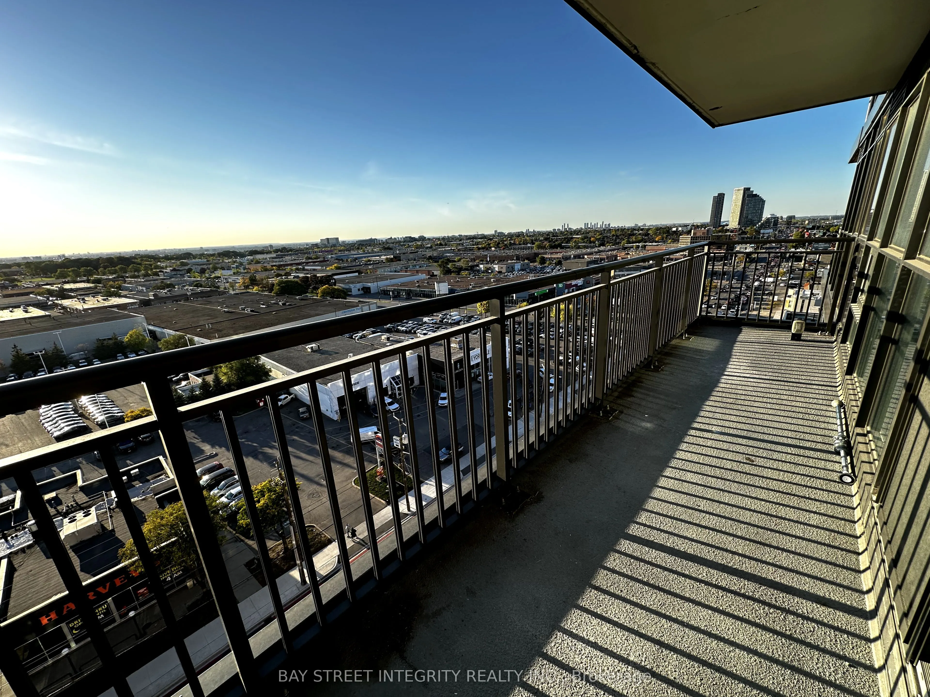 3091 Dufferin Street, #1102