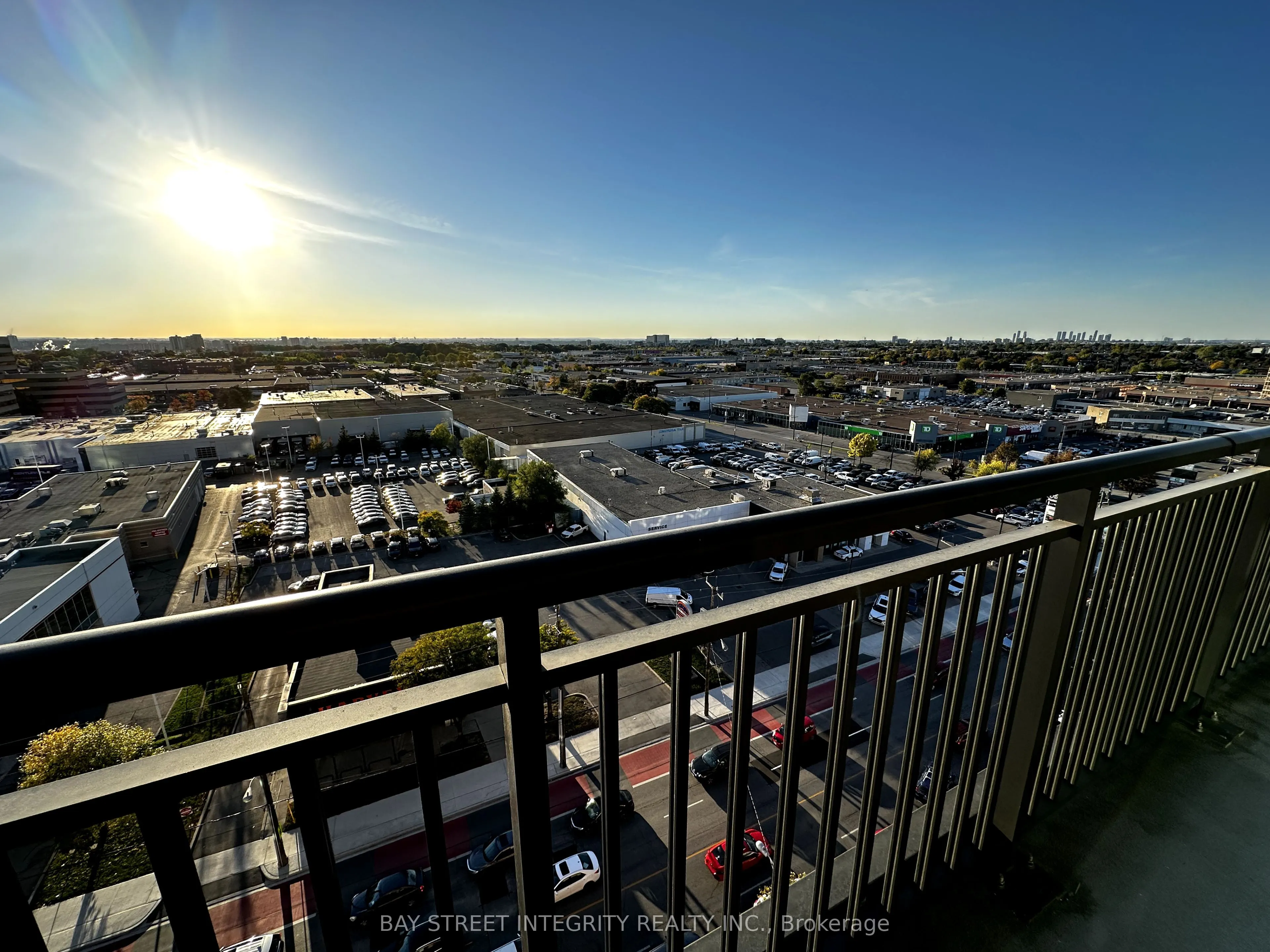 3091 Dufferin Street, #1102
