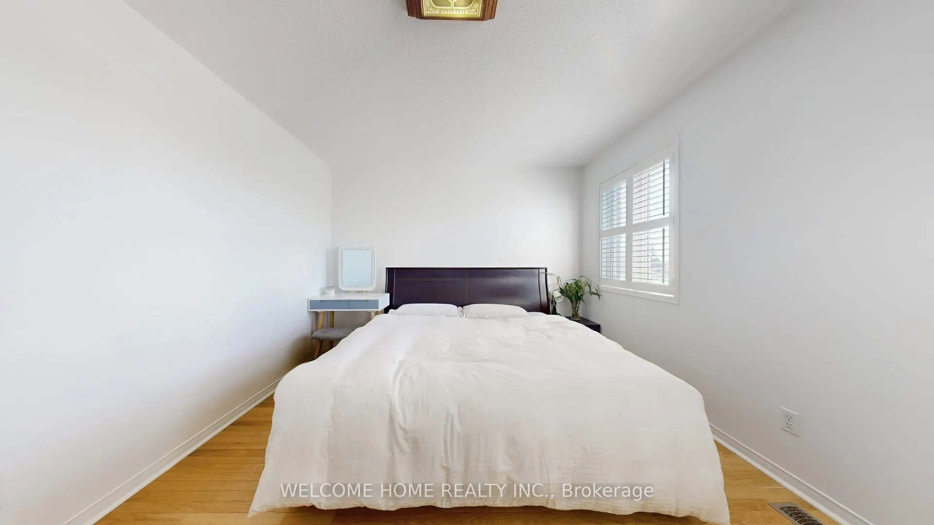 33 Fred Young Drive