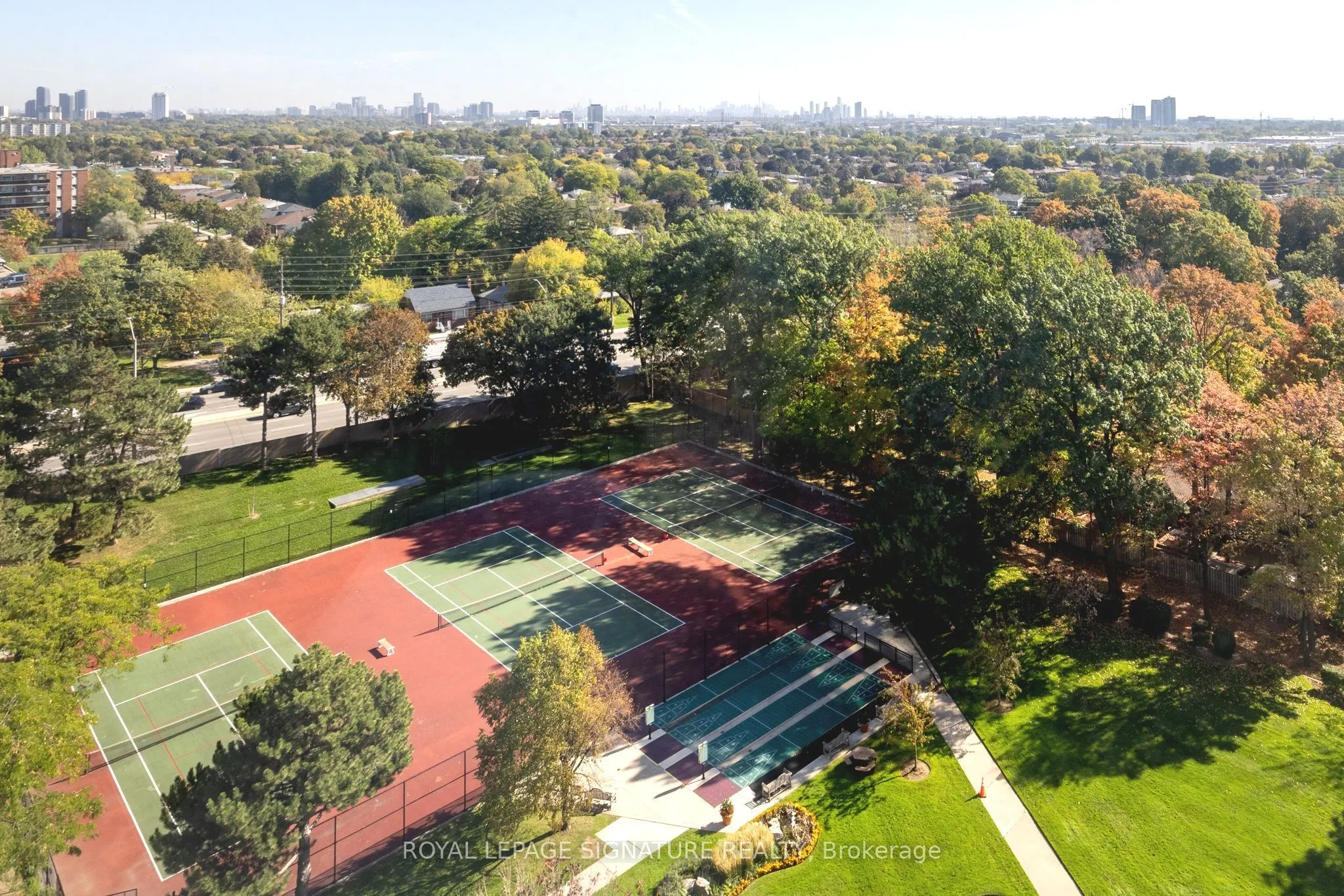 1300 Bloor Street, #1405