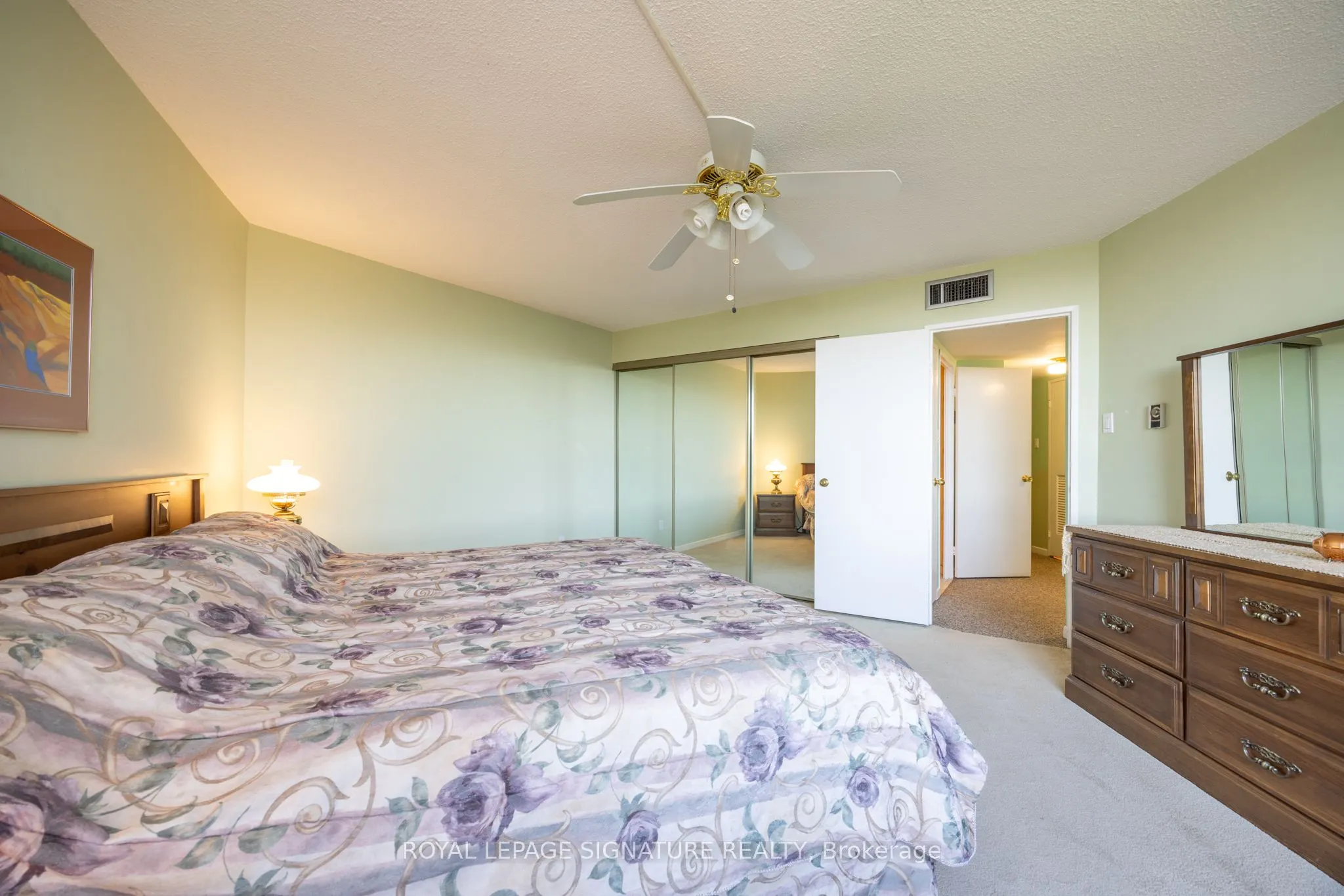 1300 Bloor Street, #1405