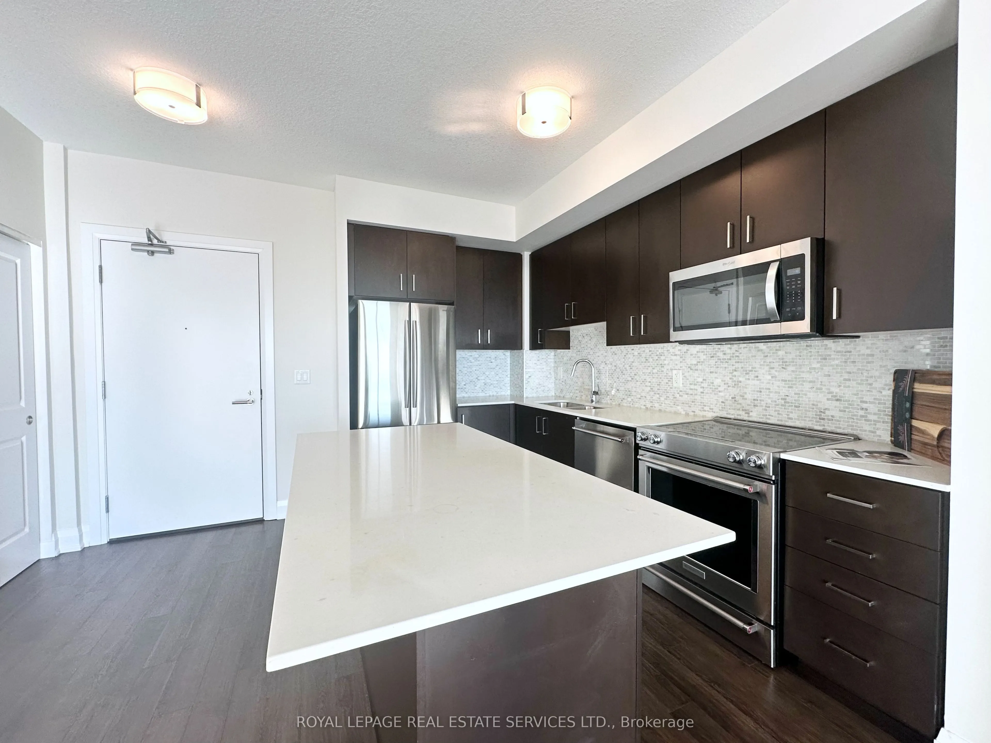 2333 Taunton Road, #1009