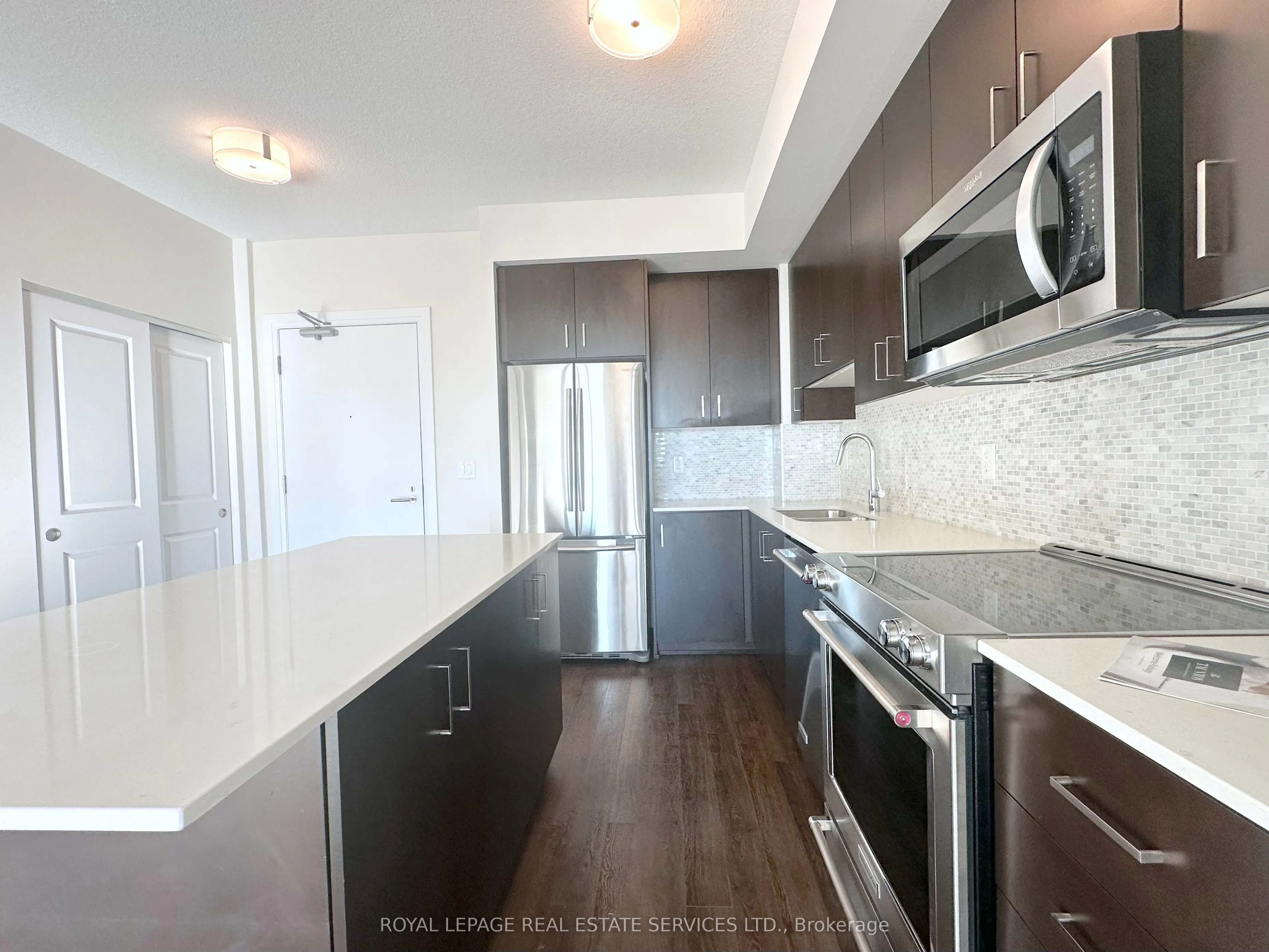 2333 Taunton Road, #1009