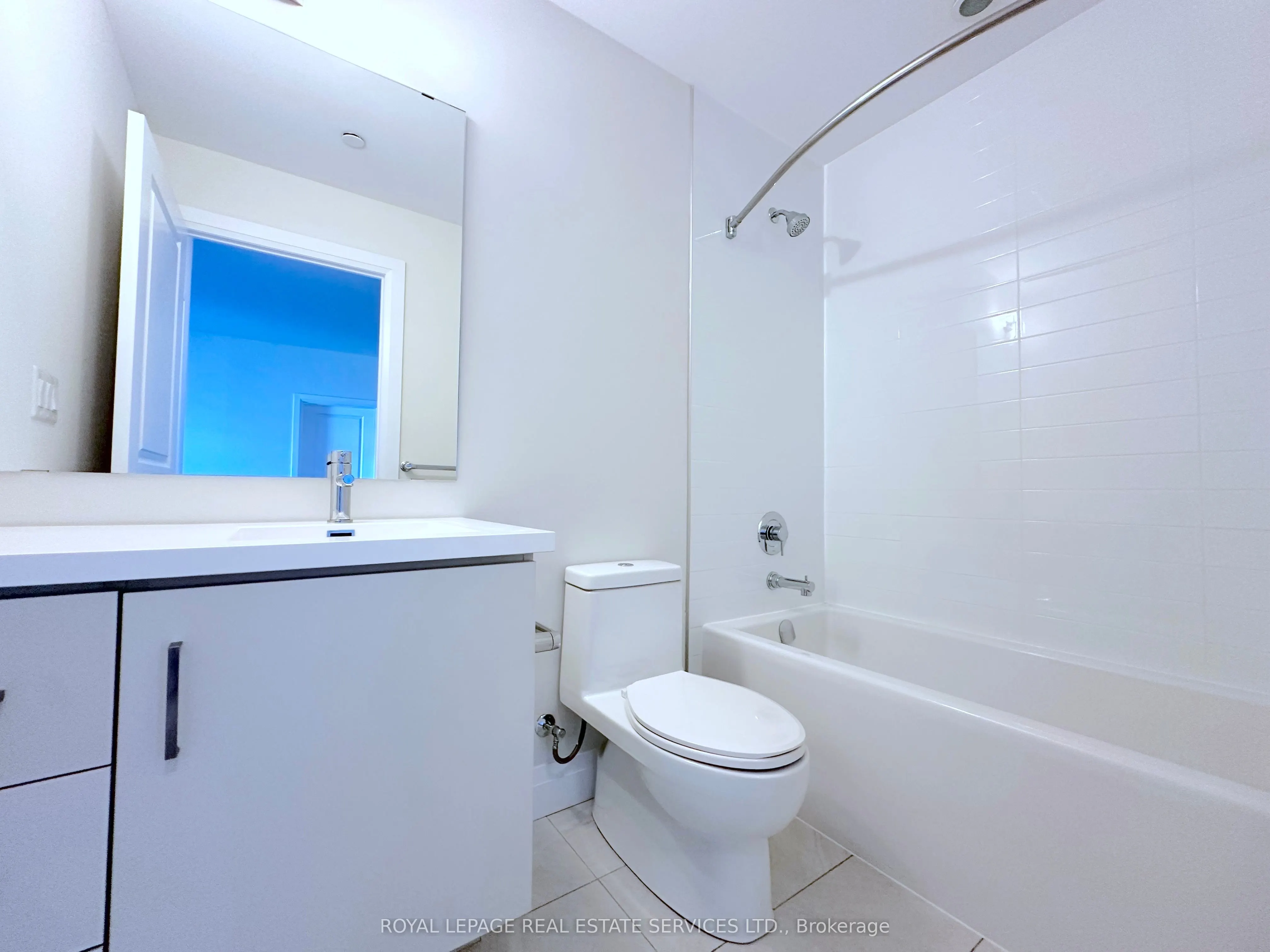 2333 Taunton Road, #503