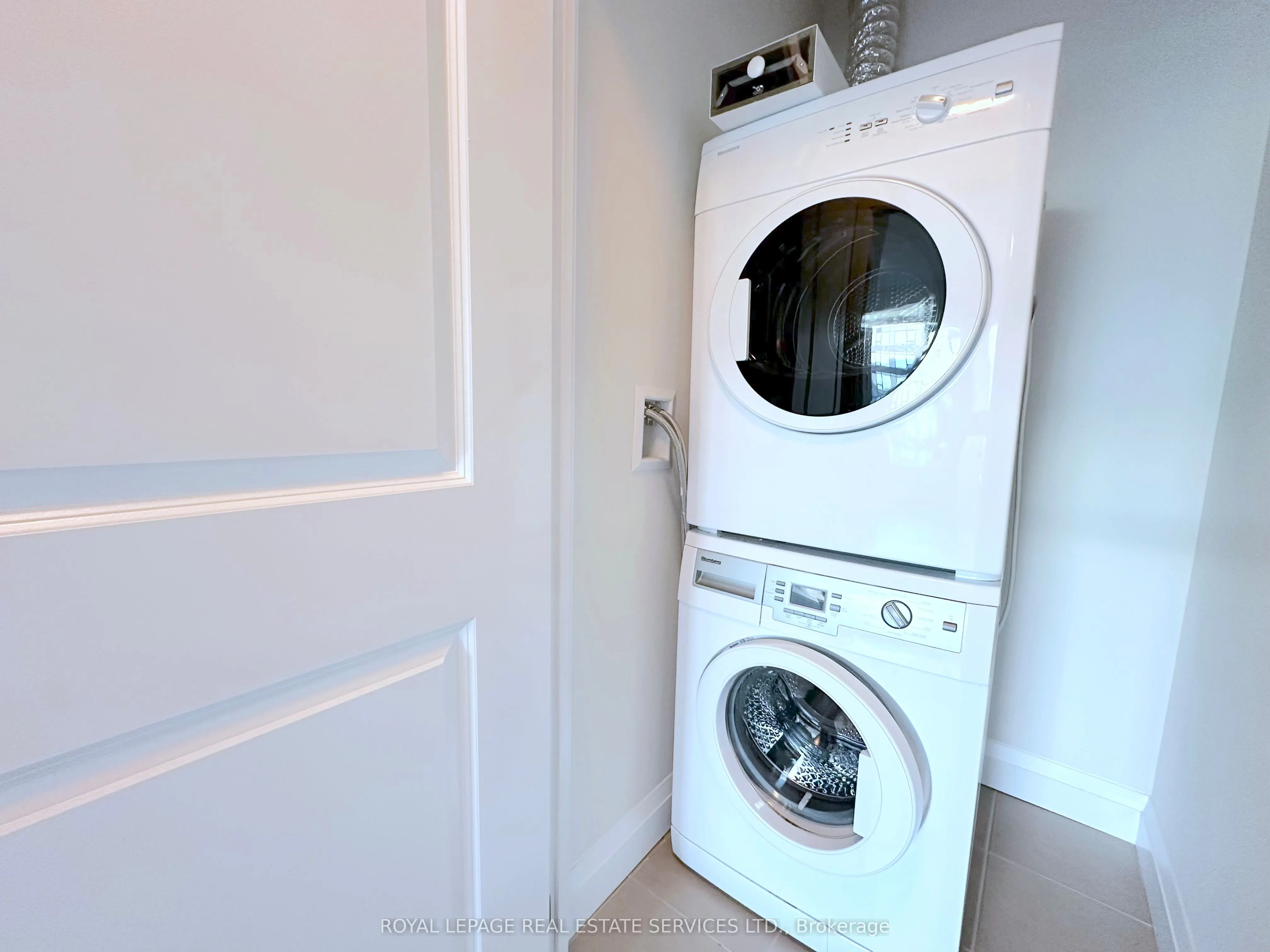 2333 Taunton Road, #503