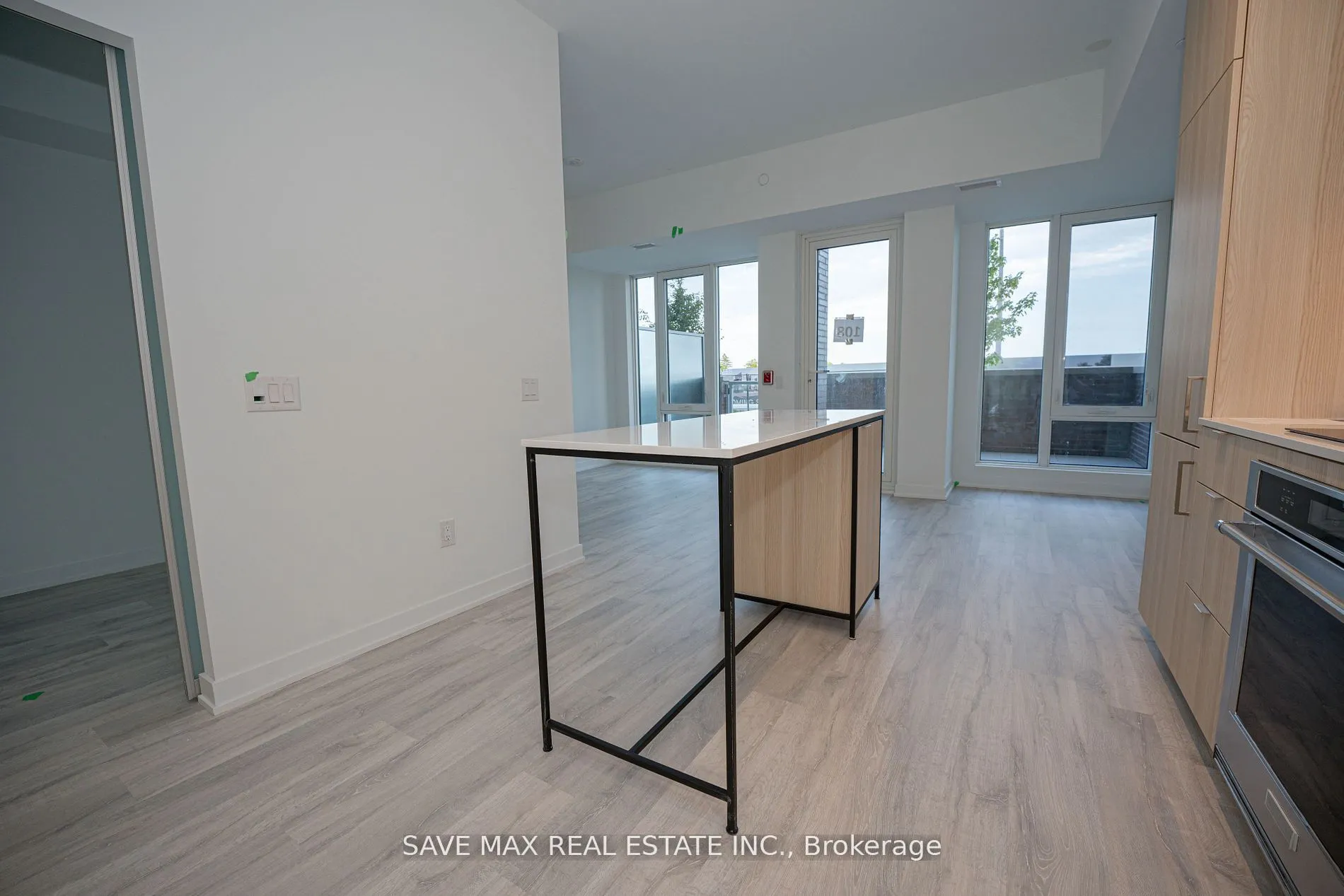 220 Missinnihe Way, #TH108