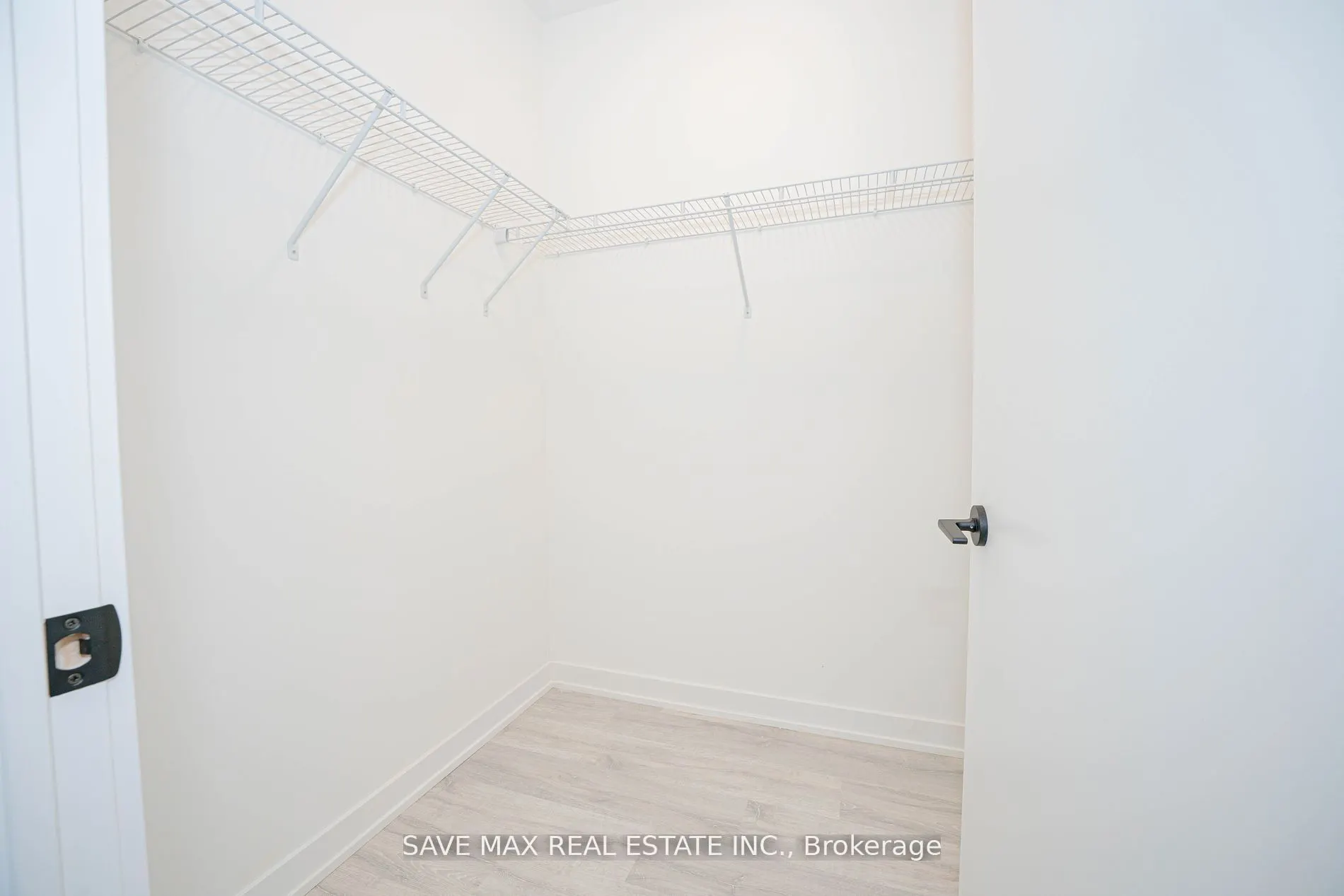 220 Missinnihe Way, #TH108