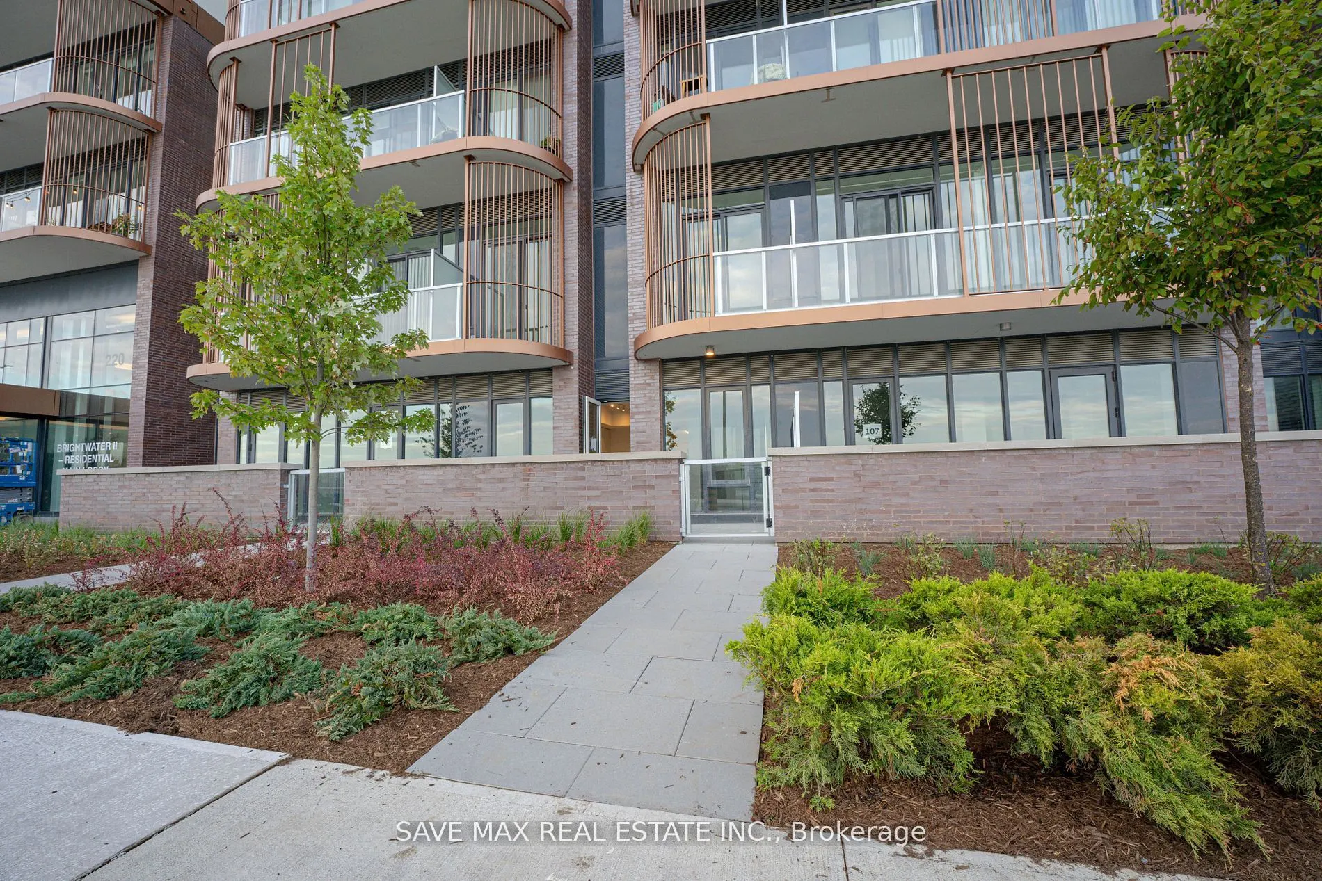 220 Missinnihe Way, #TH108