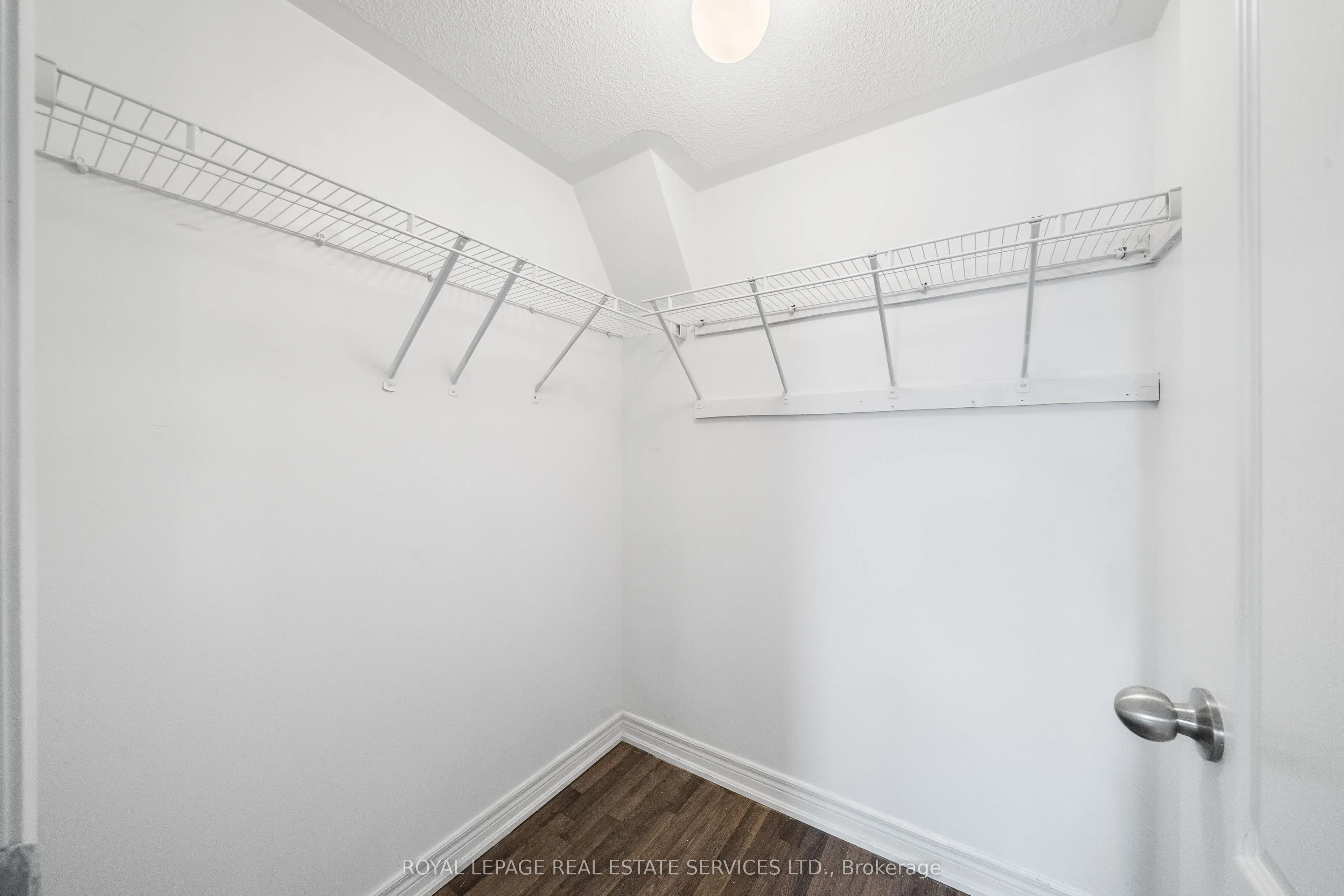 130 Widdicombe Hill Boulevard, #413