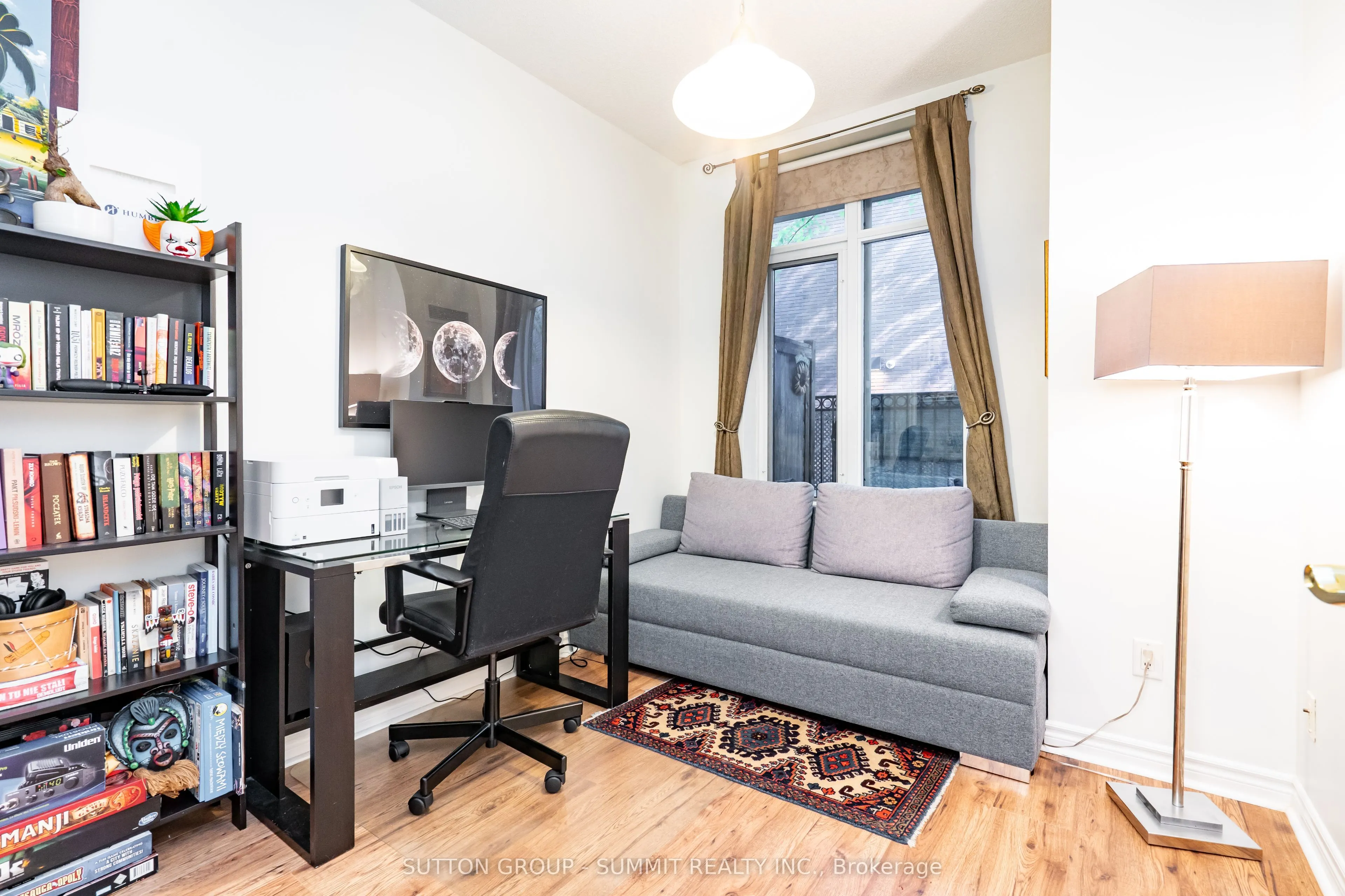 350 PRINCESS ROYAL Drive, #107
