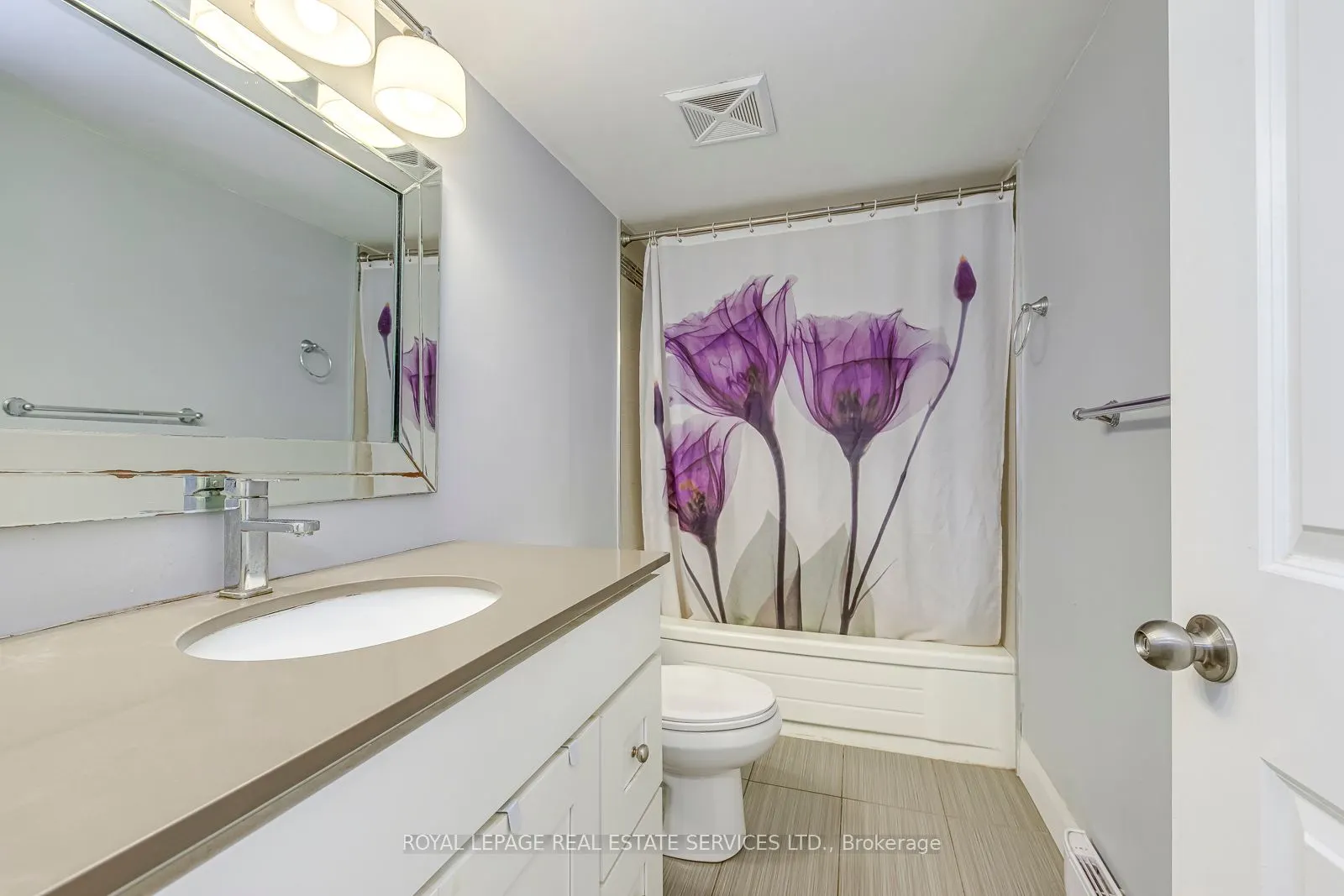 1450 Glen Abbey Gate, #911
