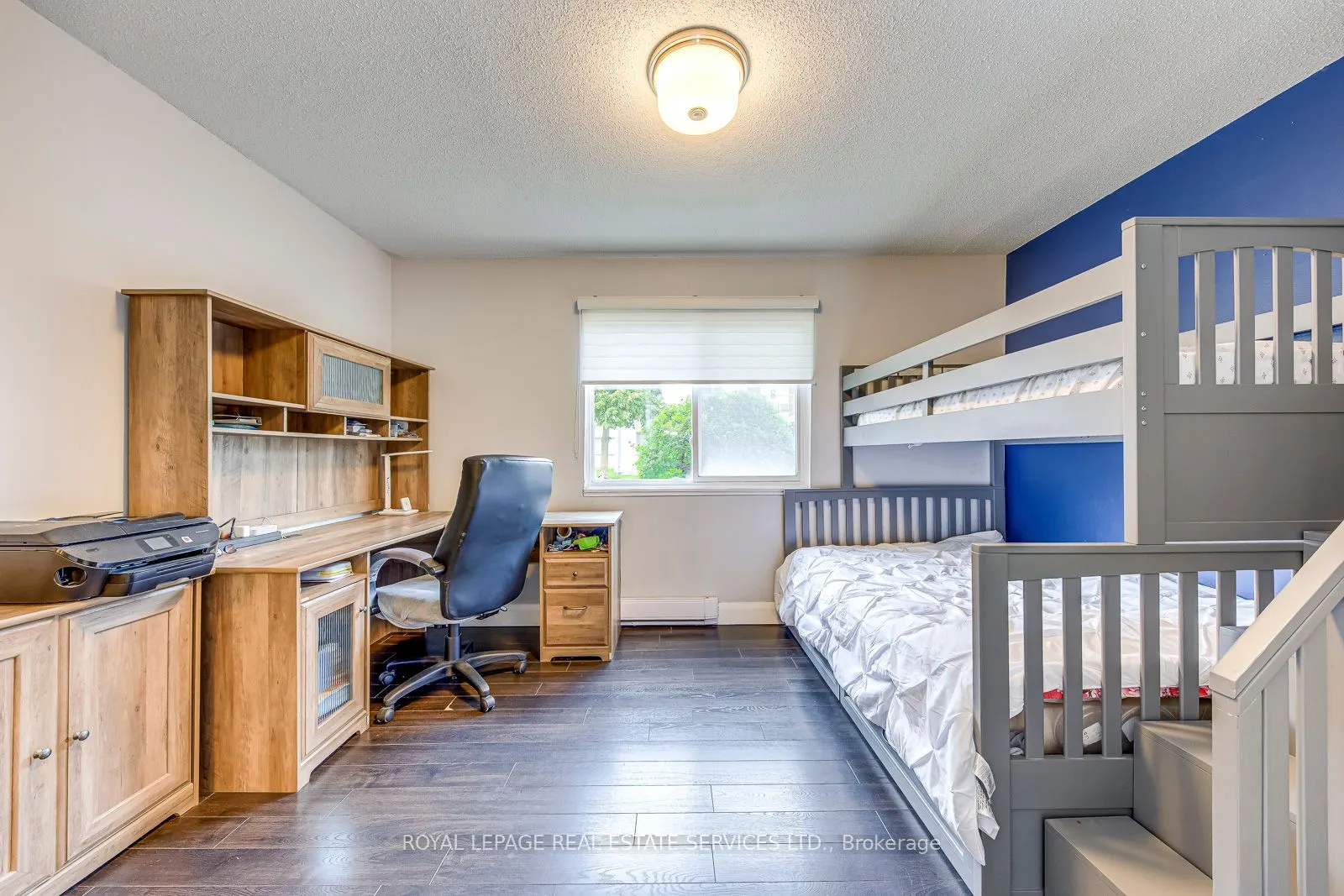 1450 Glen Abbey Gate, #911