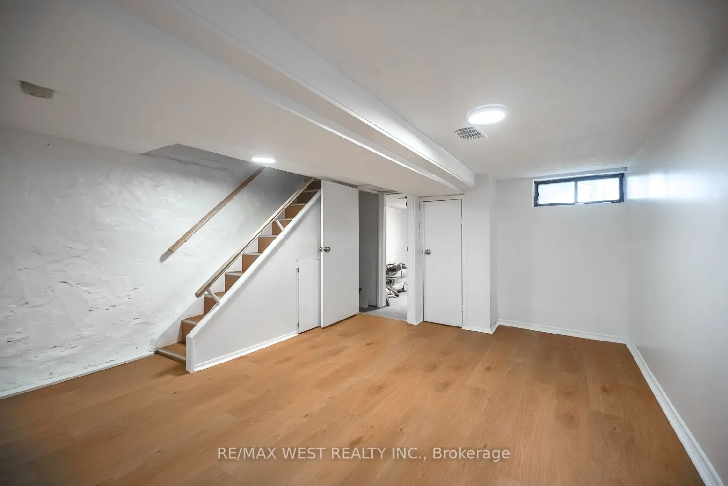 108 Armstrong Avenue, #Main