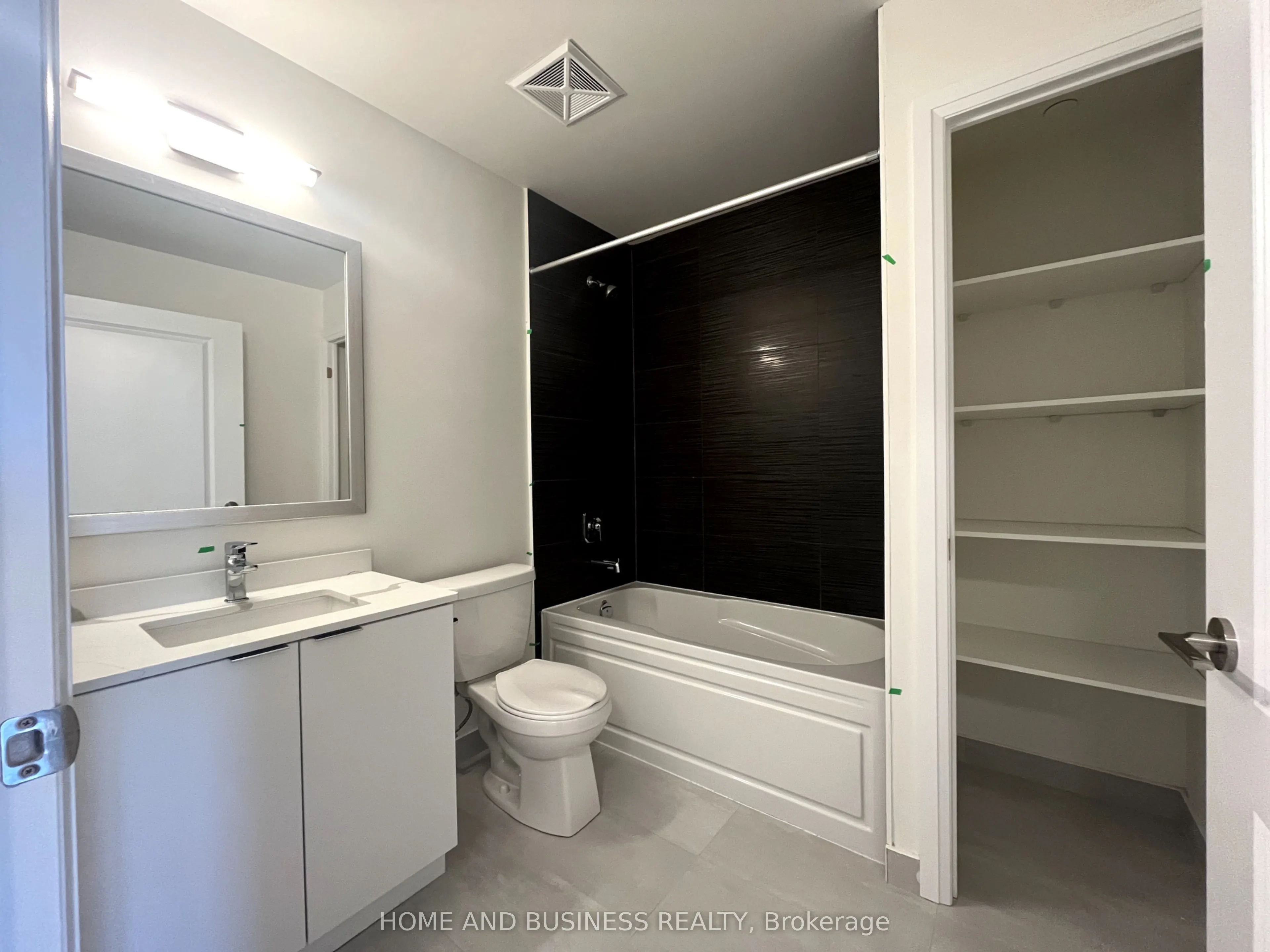15 Watergarden Drive, #1809