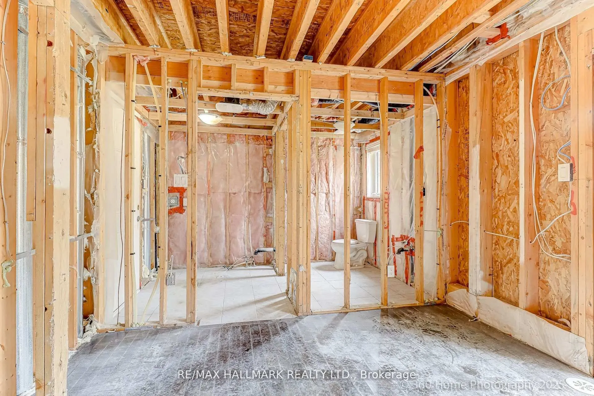 6 Aspen Hills Road, #17