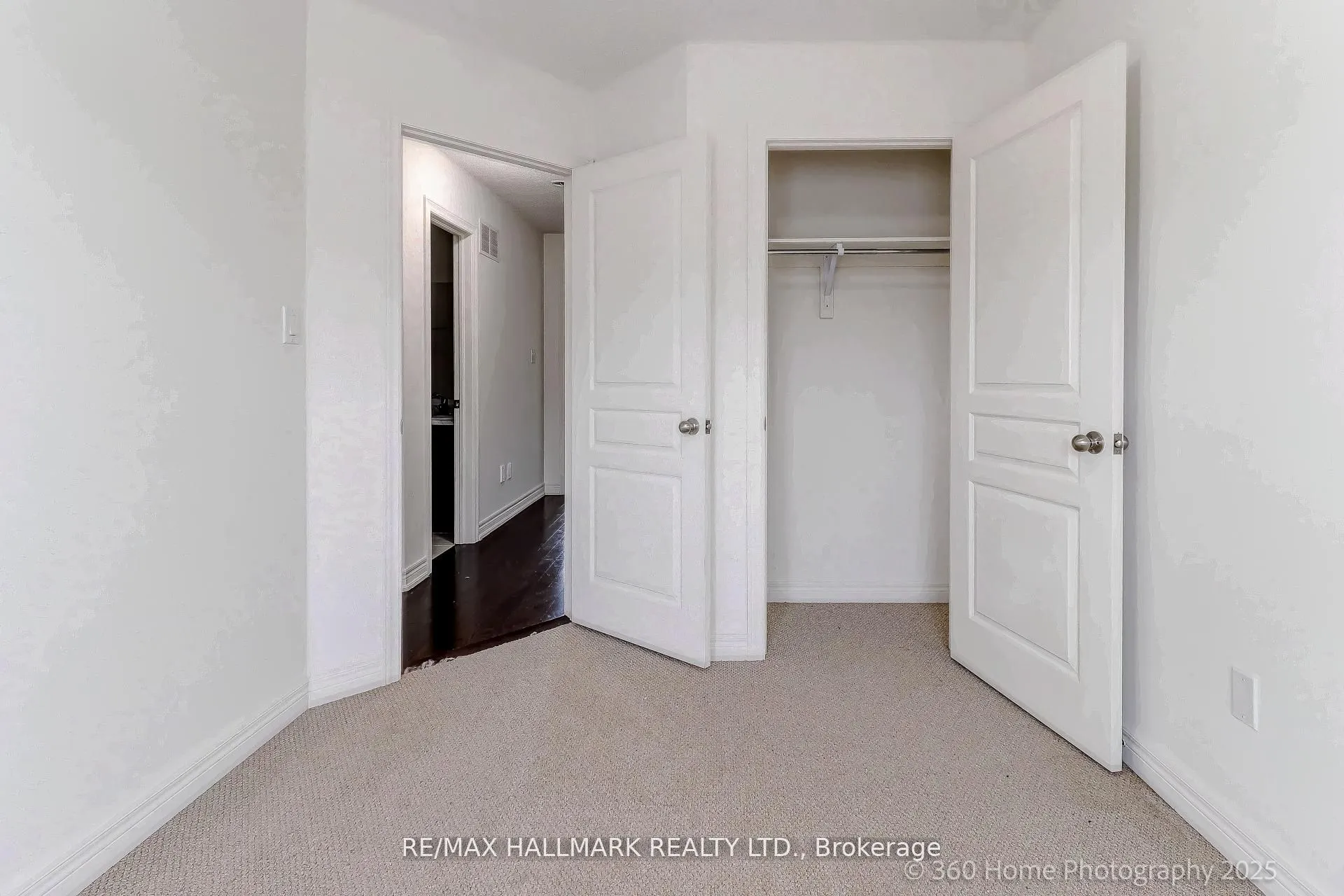 6 Aspen Hills Road, #17