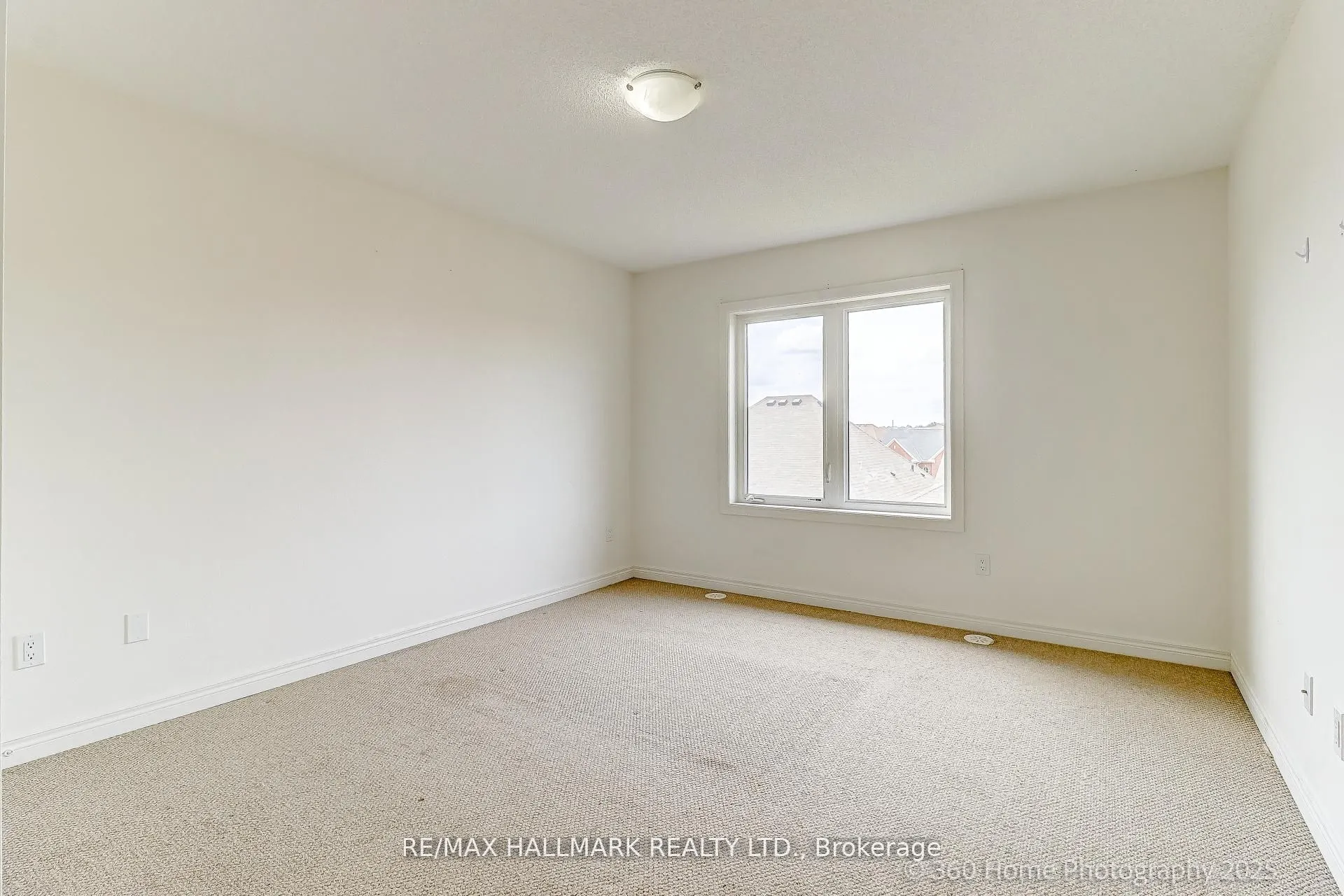 6 Aspen Hills Road, #17