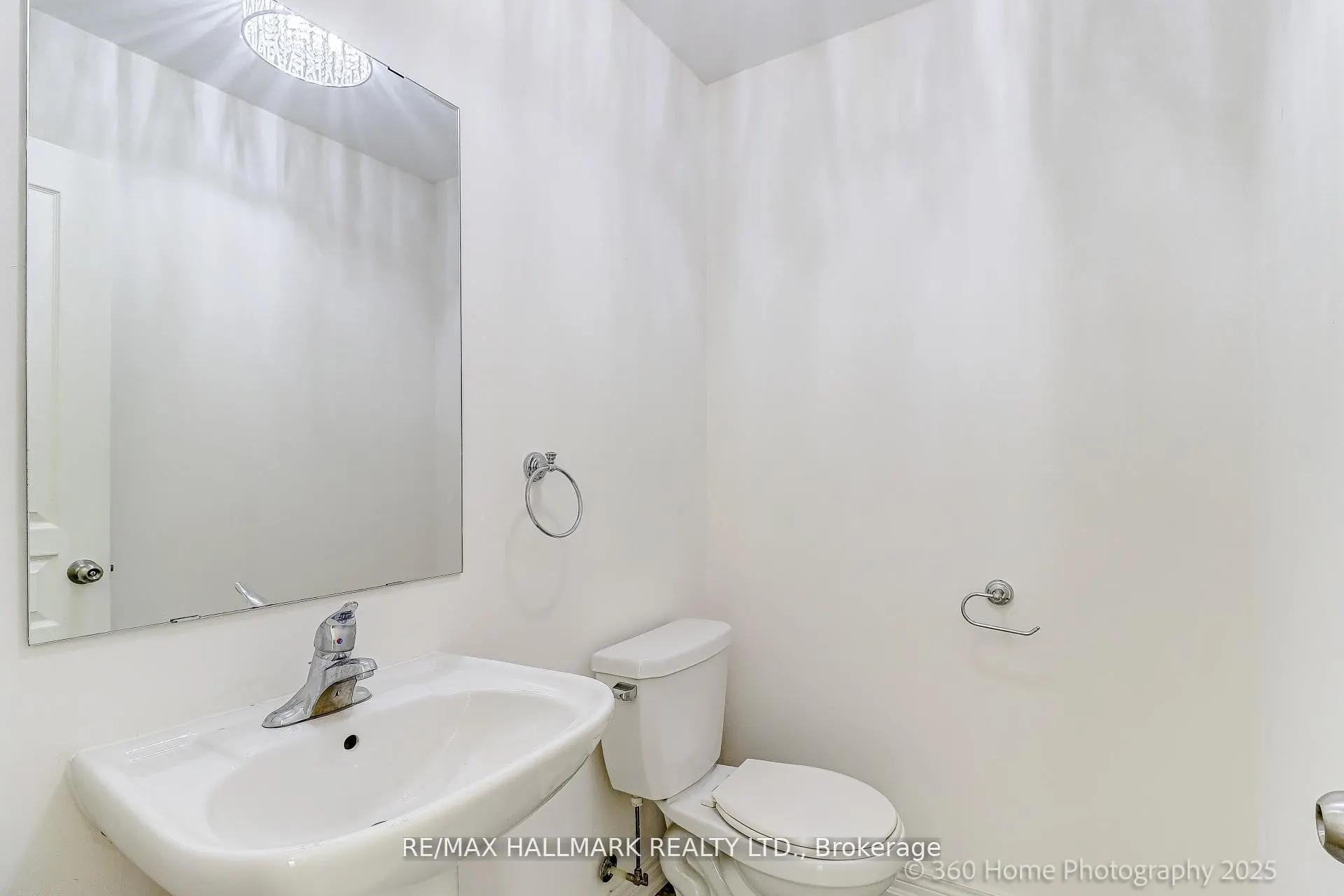 6 Aspen Hills Road, #17