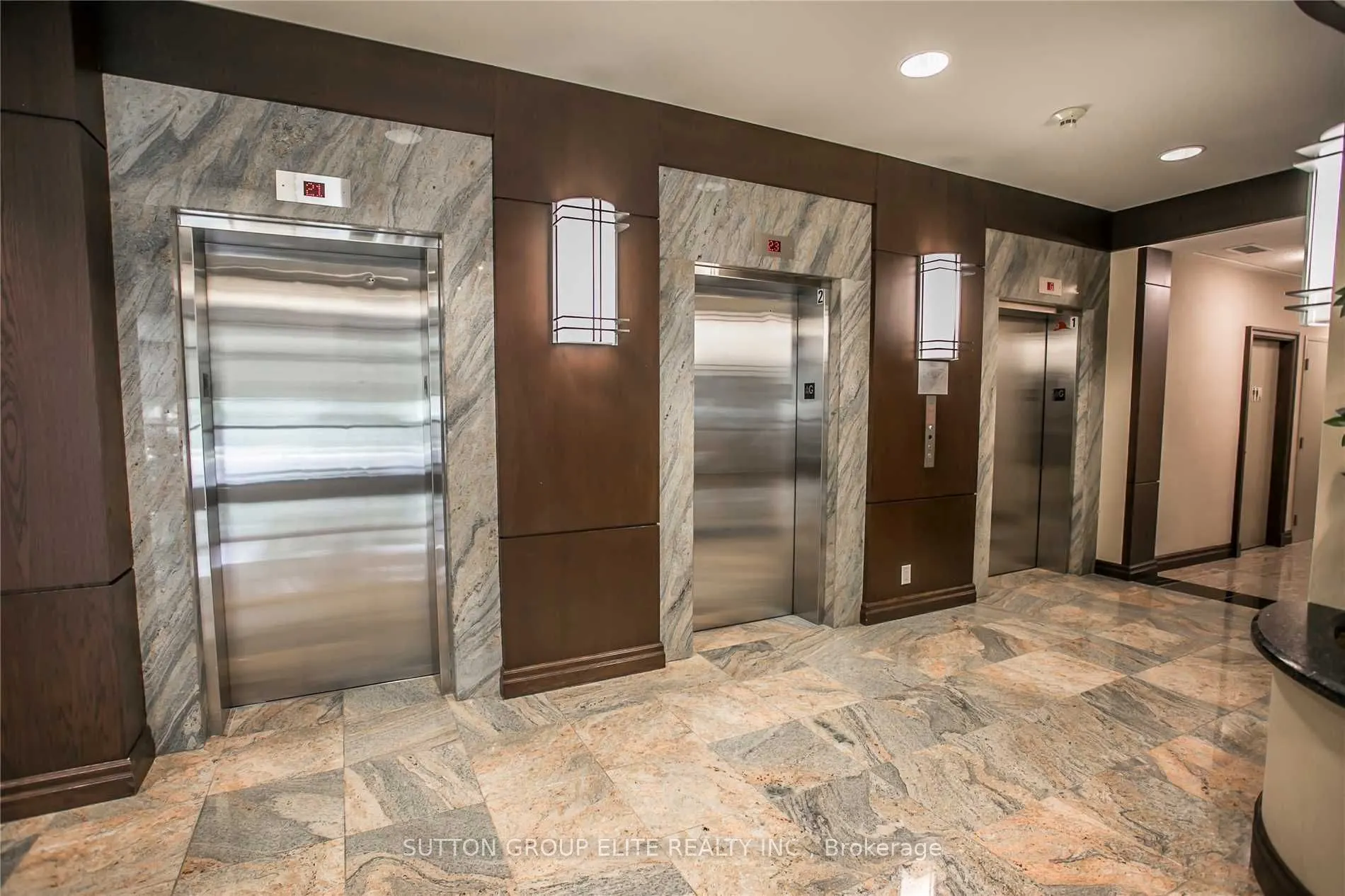 335 Rathburn Road W, #1902