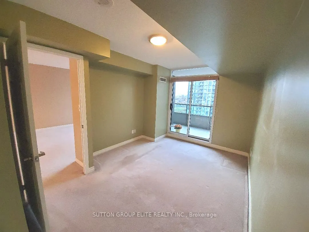 335 Rathburn Road W, #1902