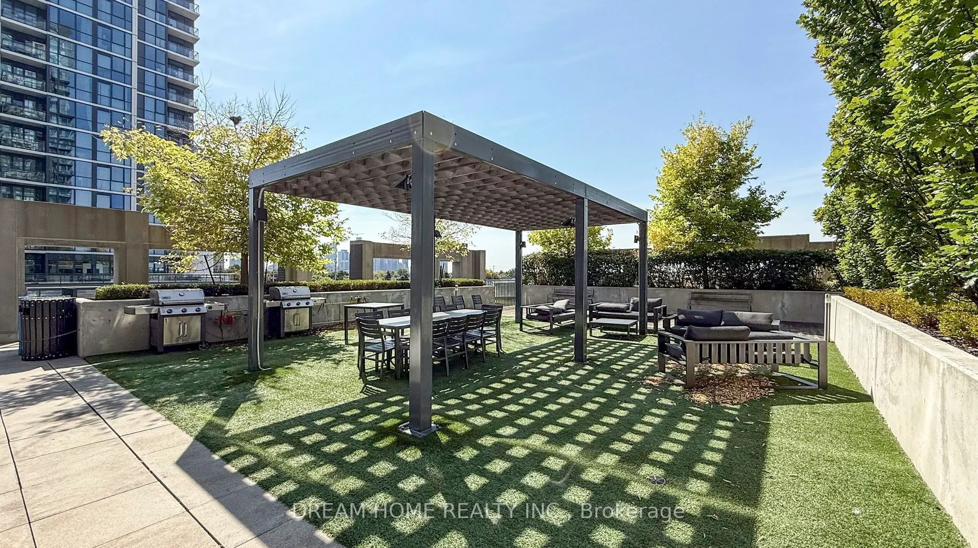 5033 Four Springs Avenue, #813