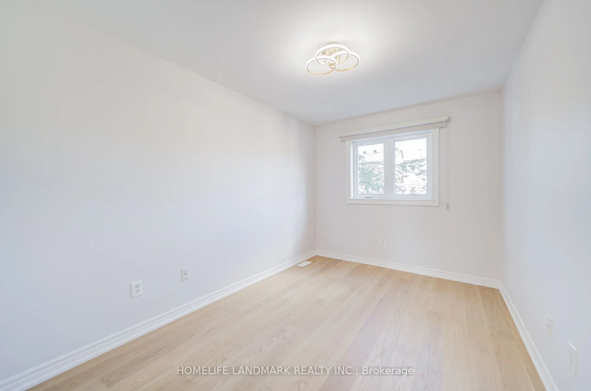 119 Glenashton Drive