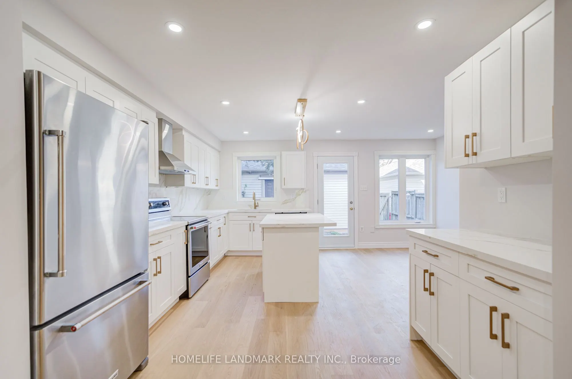 119 Glenashton Drive
