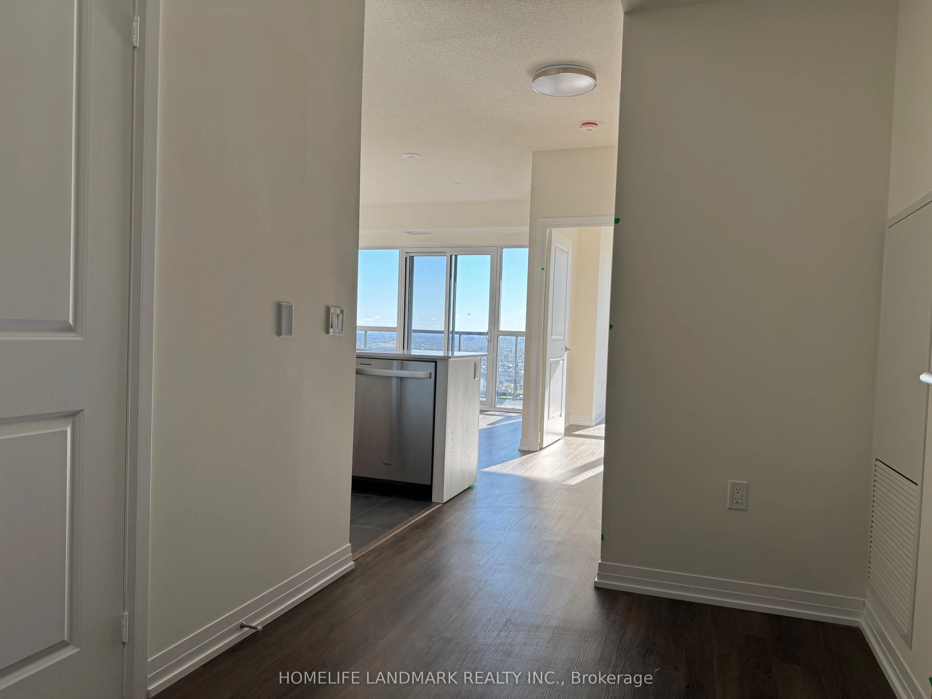 15 Watergarden Drive, #2704