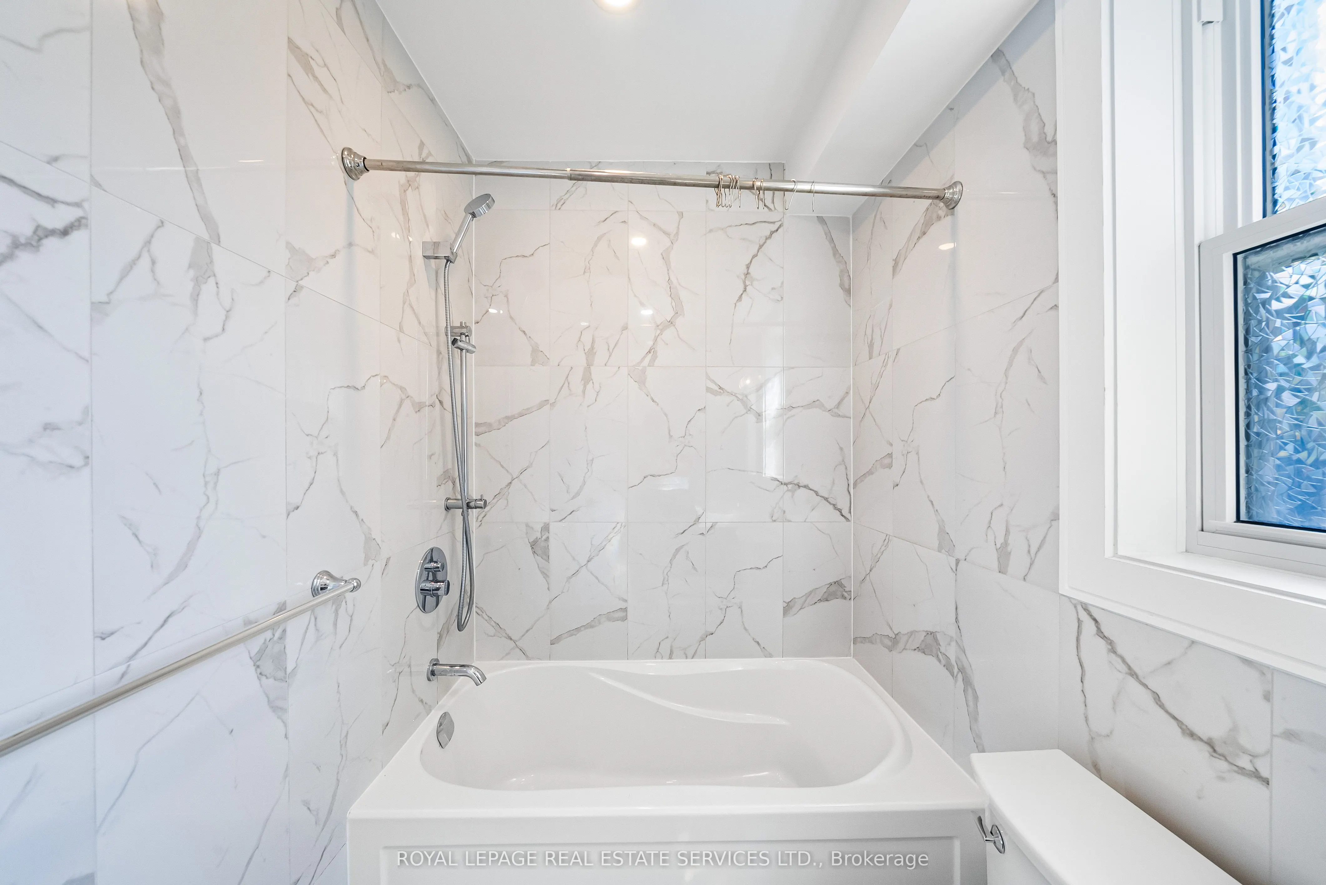 50 Arcadian Circle, #2